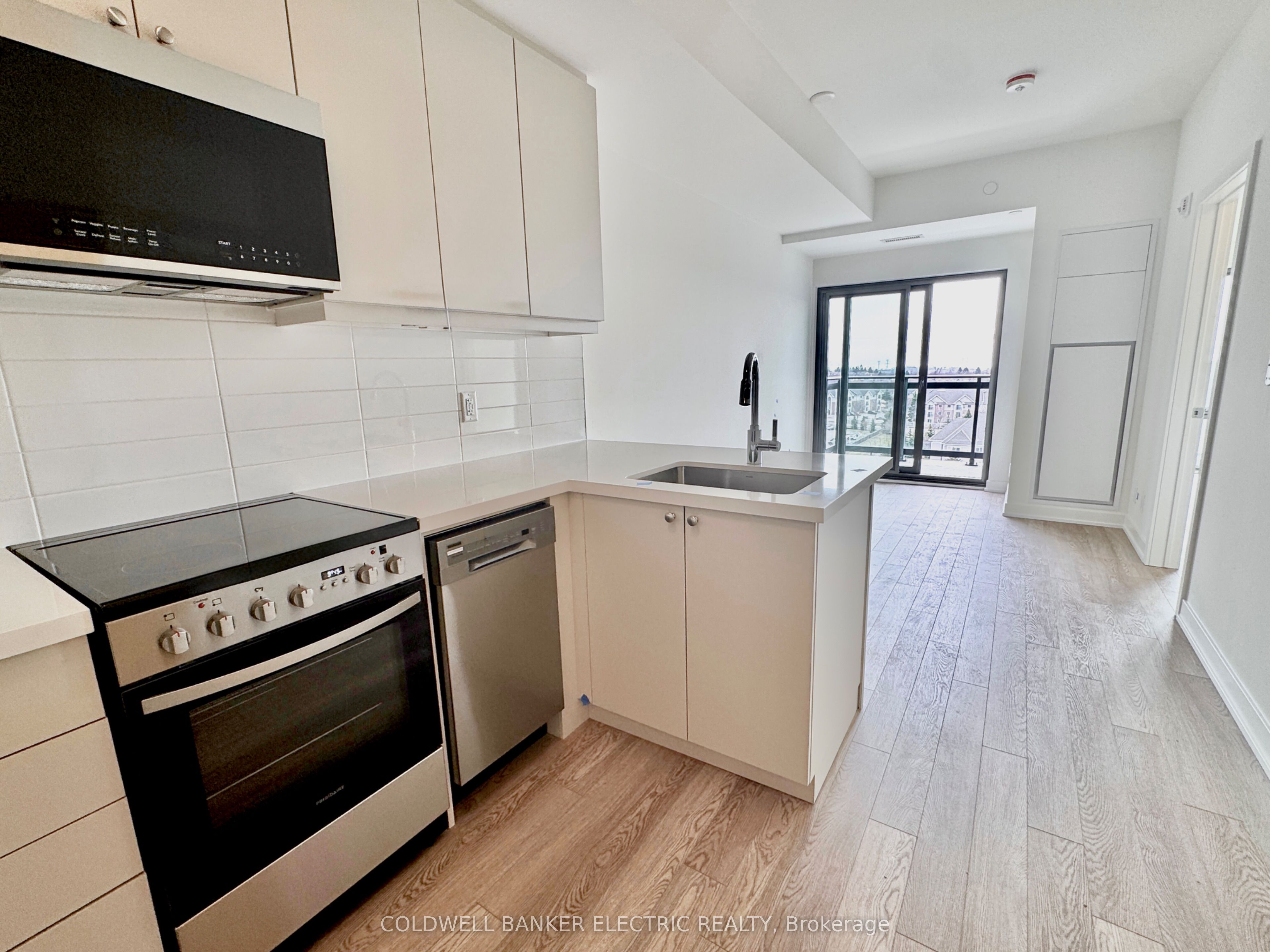 51 - 805 Clarington Boulevard, Clarington, ON, L1C 0H6