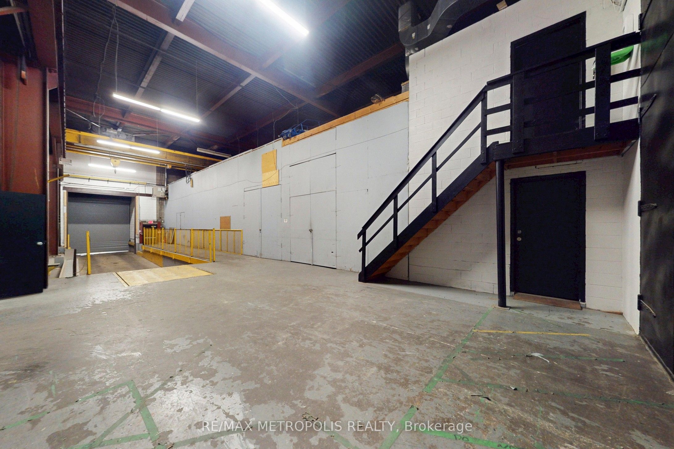 Studio 1-258 Wallace Avenue, Toronto, ON, M6P 3M9 photo 4