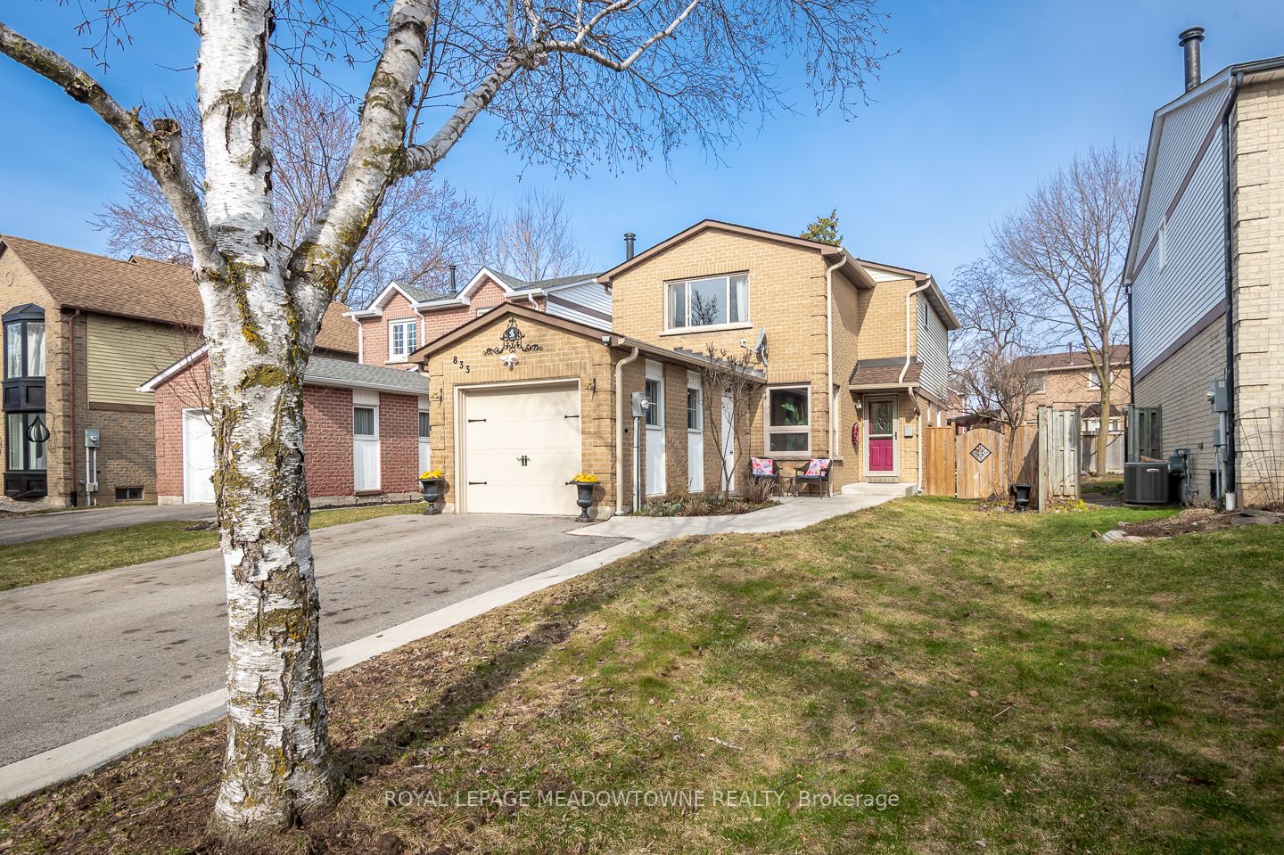 833 Laurier Avenue, Milton, ON, L9T 4H4