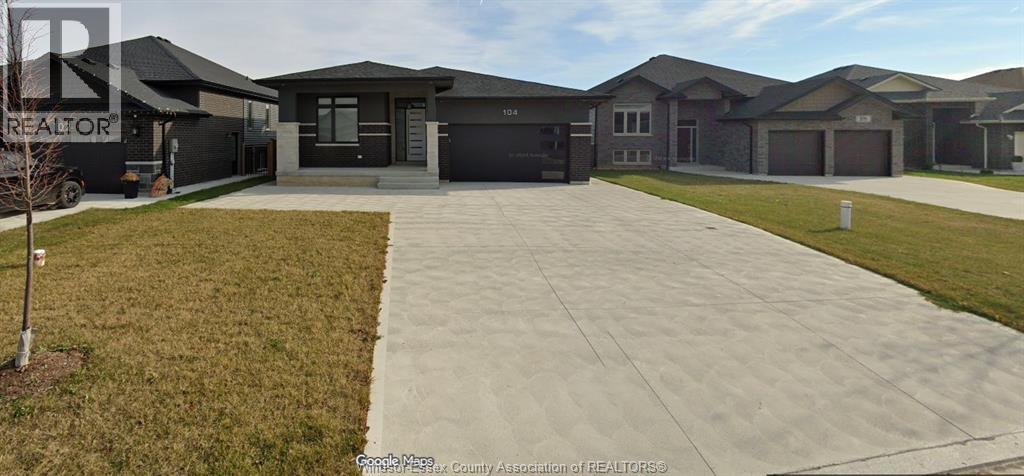 LOWER-104 Lambert Street, Amherstburg, ON, N9V4B3