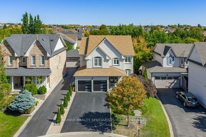 Additional image 3 of 7123 White Pine Court, Mississauga, ON, L5W 1W6