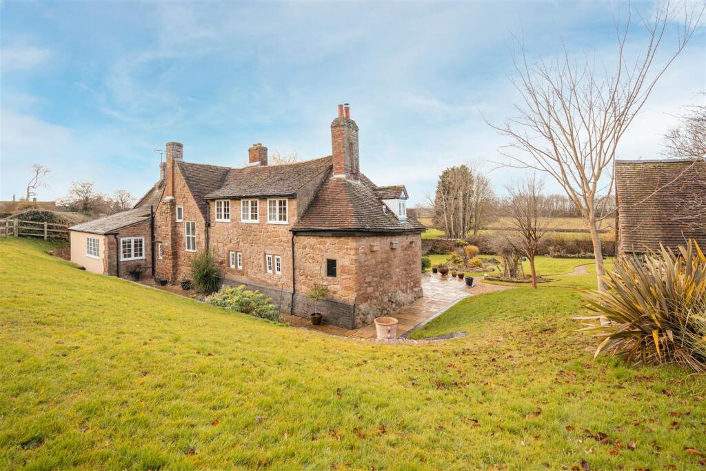 Additional image 41 of Botts Green, Over Whitacre - Grade II Listed