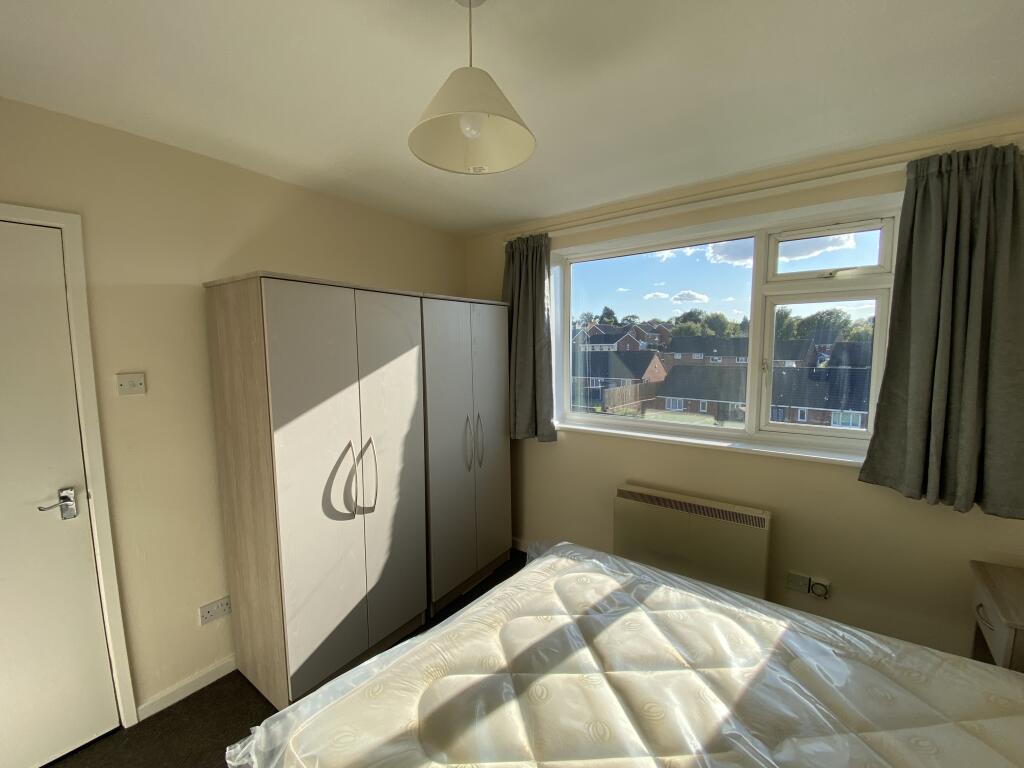 Bentham Court, Birmingham, B31 photo 5