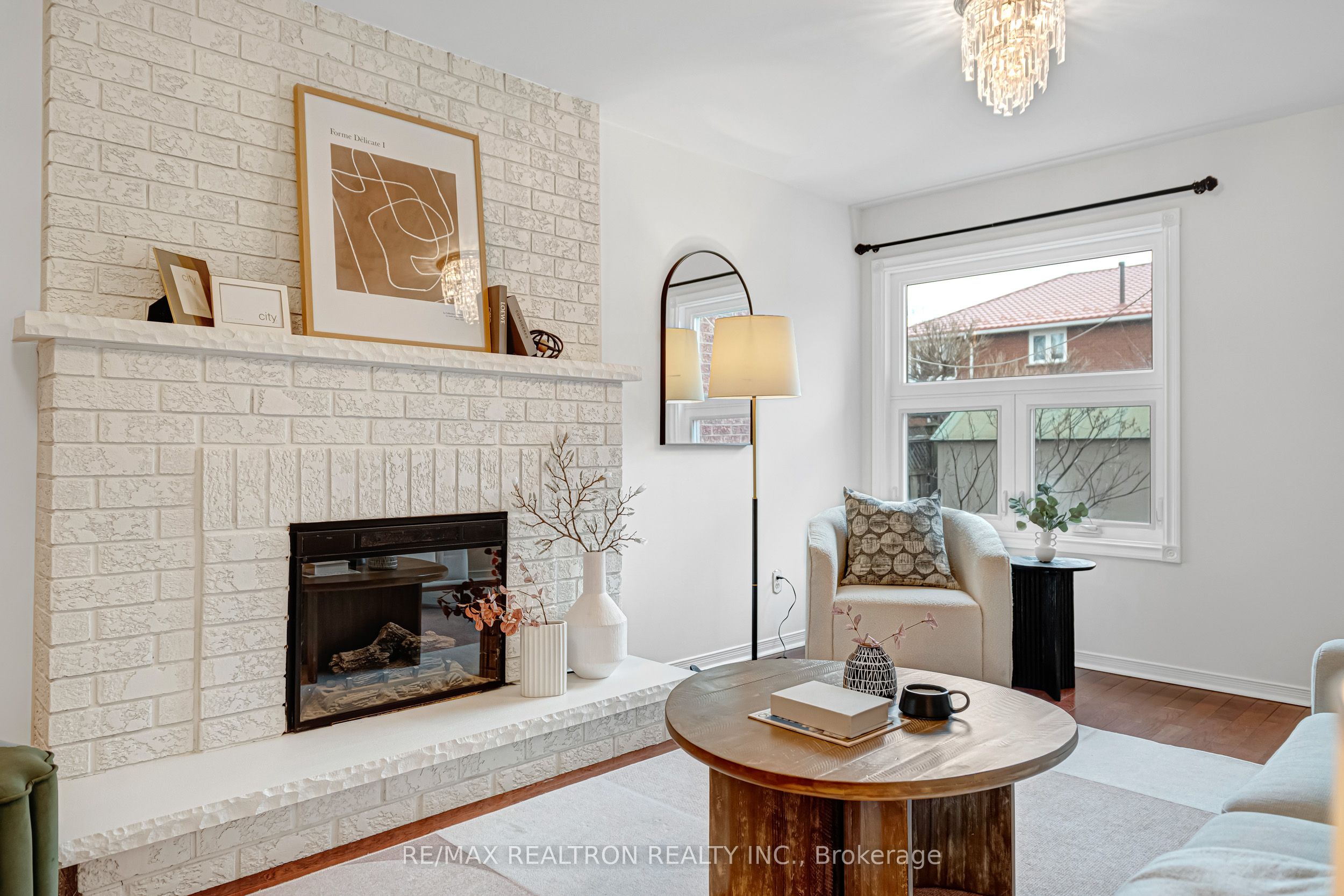 Additional image 3 of 3488 Africa Crescent, Mississauga, ON, L5B 3V4