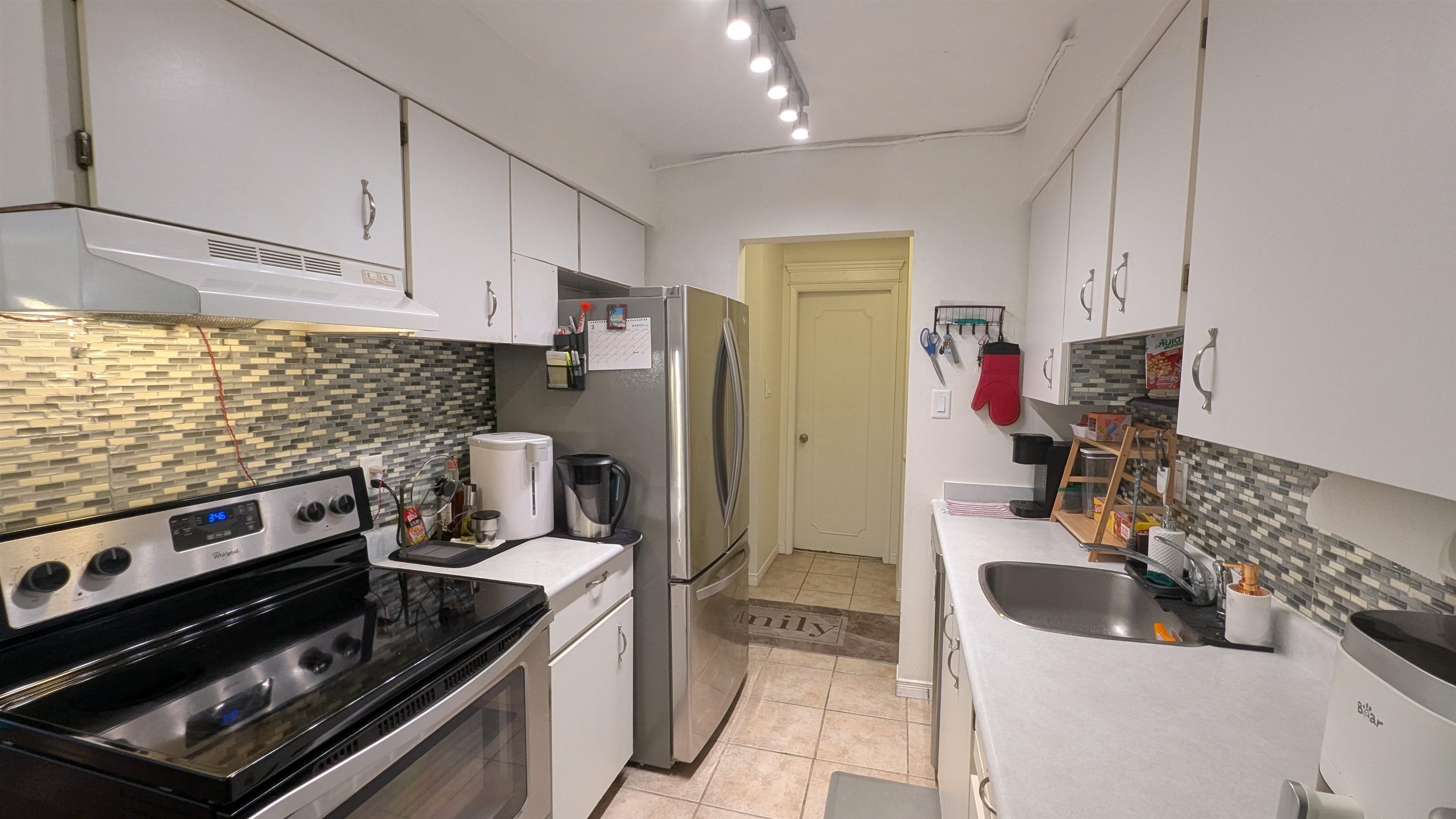 Additional image 5 of 308-7428 19th Avenue, Burnaby, BC, V3N 1E1