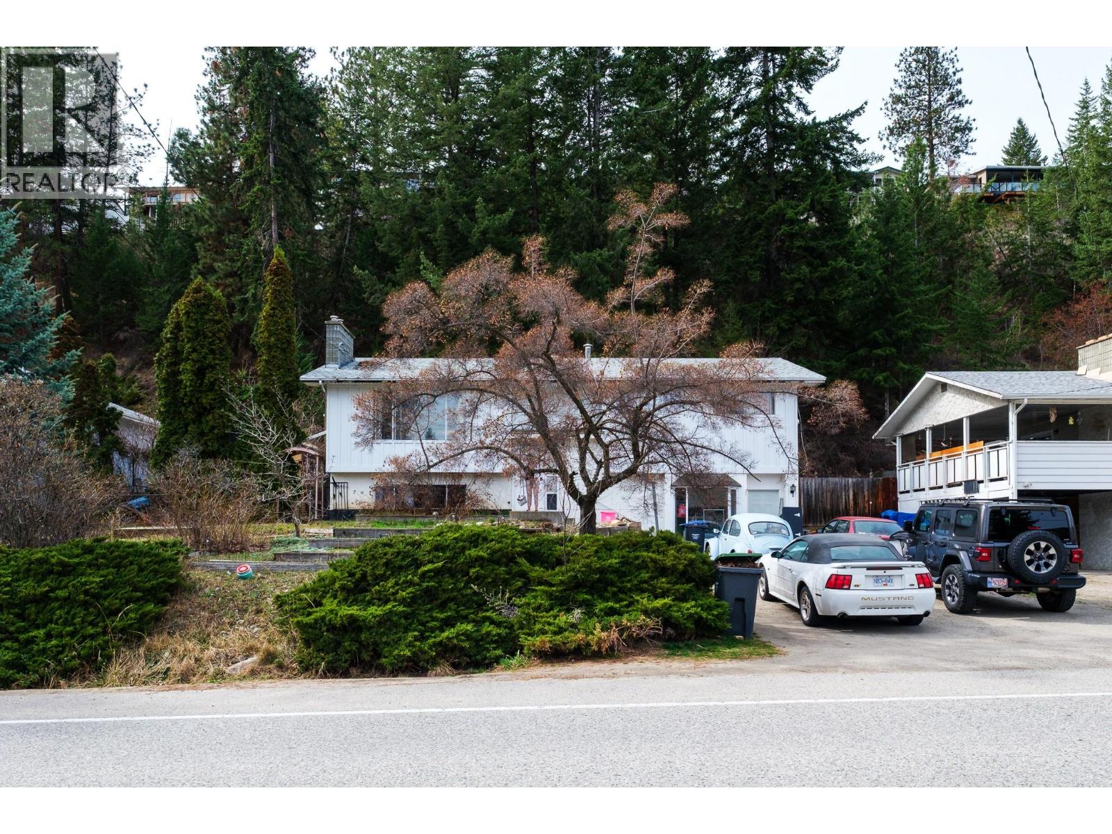 3256 Mciver Road, West Kelowna, BC, V4T1G2
