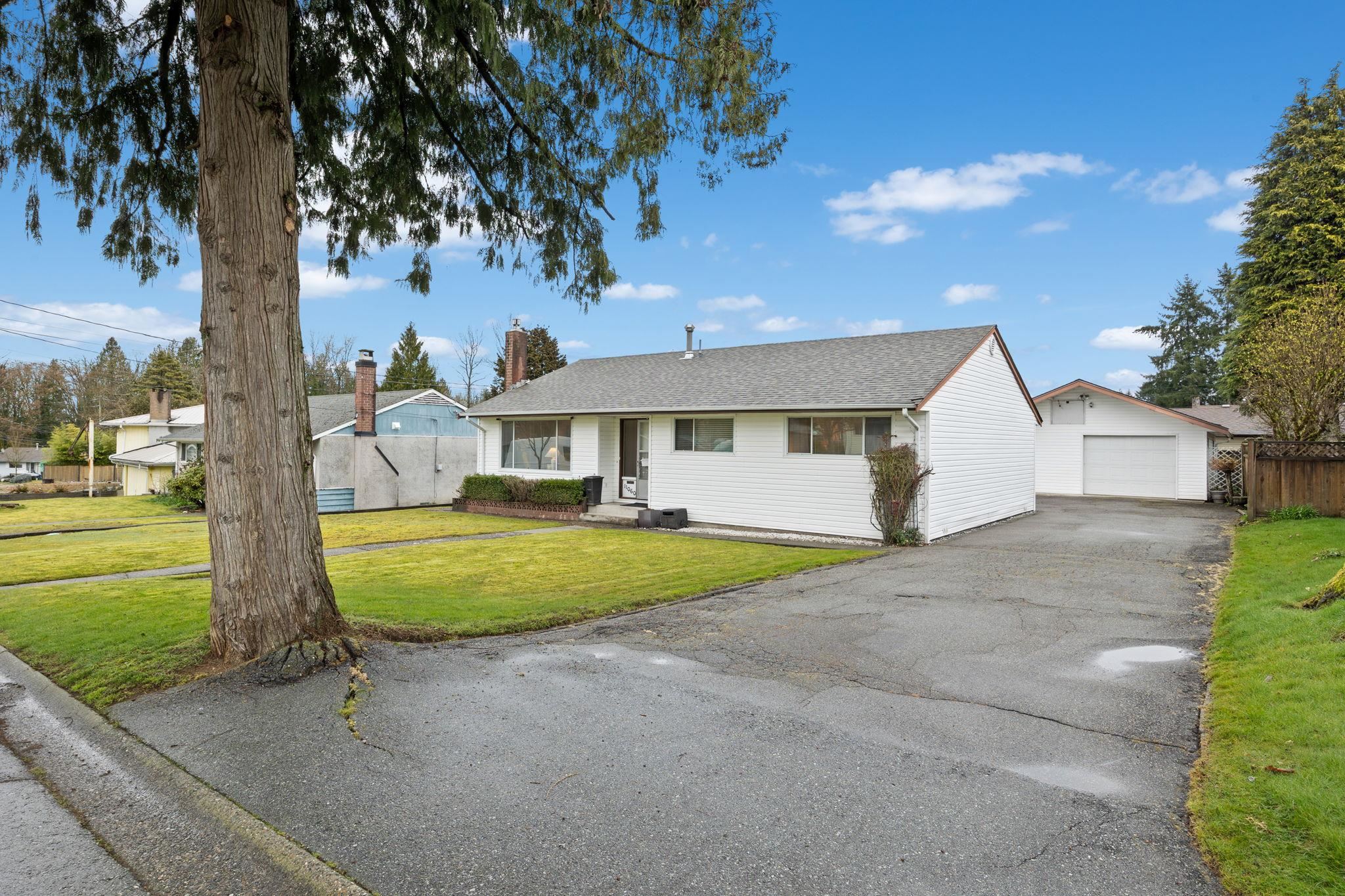11060 Wren Crescent, Surrey, BC, V3R 5A2