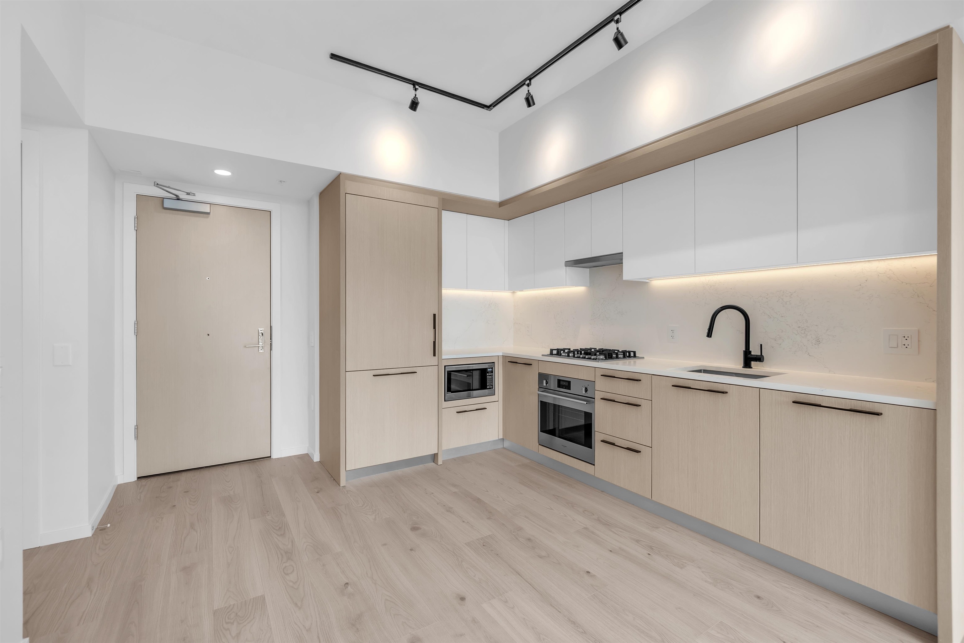 Additional image 3 of 513-2729 Kingsway , Vancouver, BC, V5R 0M6
