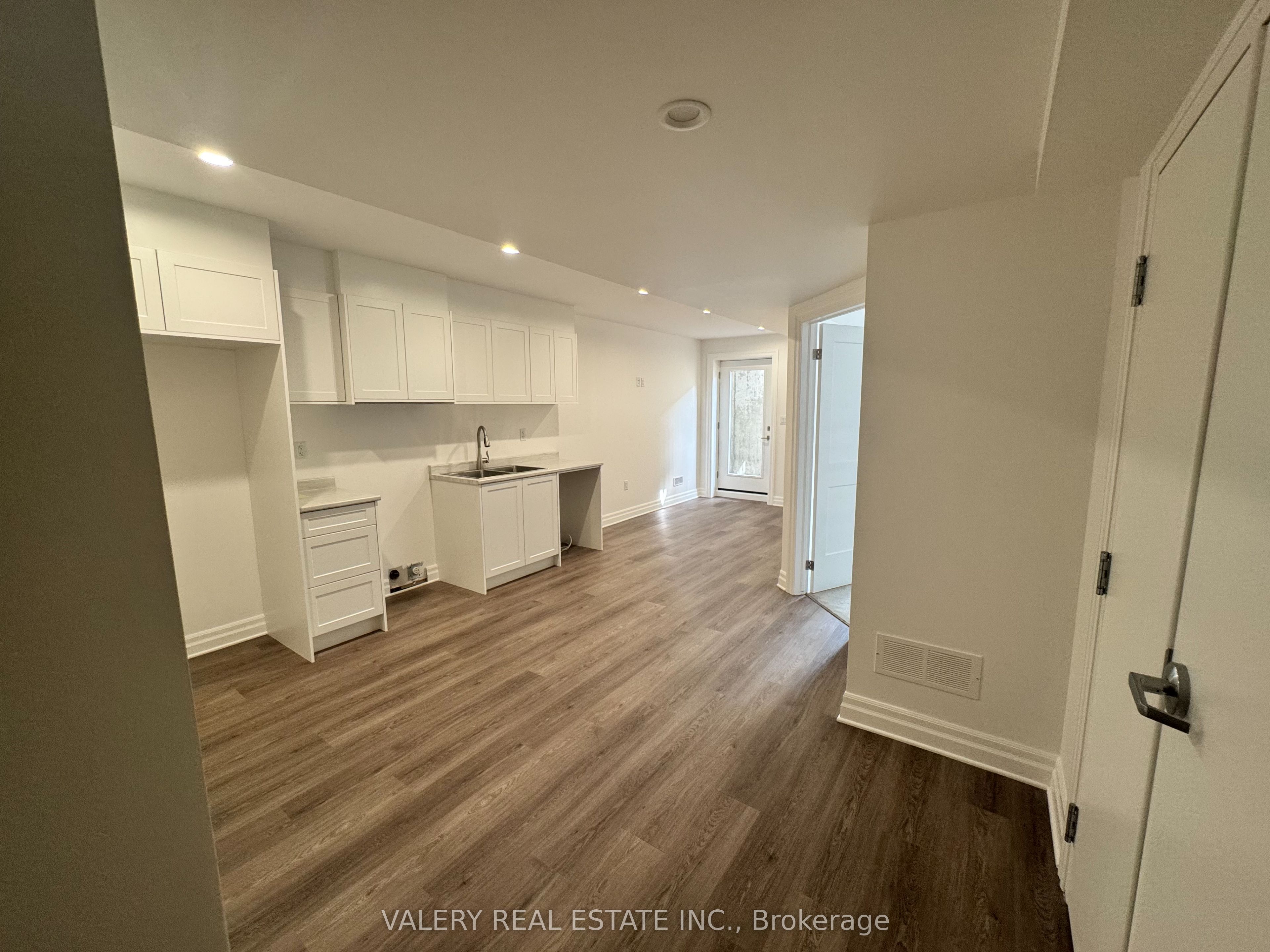 1 - Lower-7489 Marvel Drive, Niagara Falls, ON, L2H 3V7