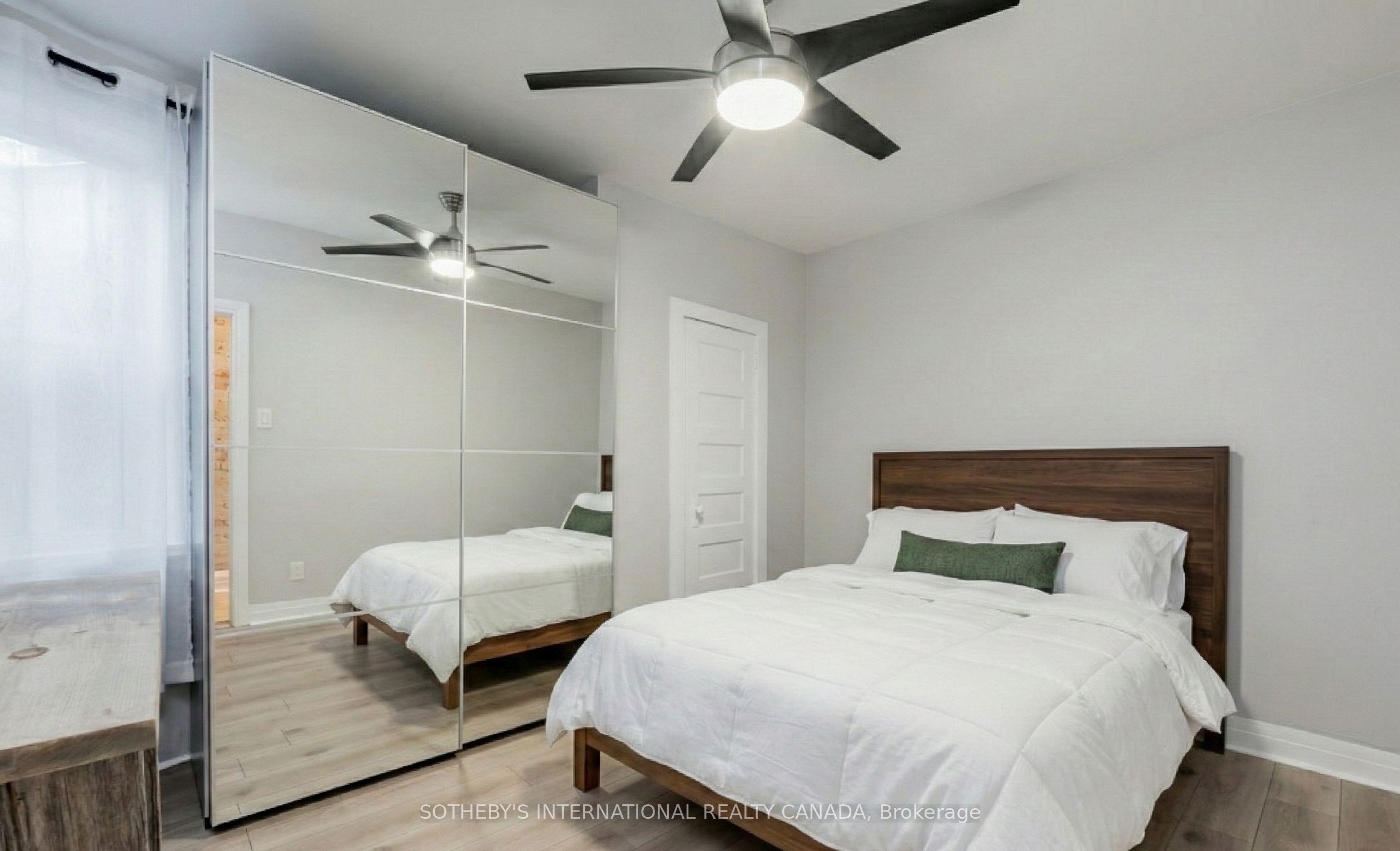 Additional image 5 of Upper-15 Indian Rd Crescent, Toronto, ON, M6P 2E9