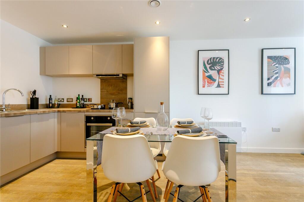 Additional image 2 of Allegro Living, Exchange Square The Priory Queensway, Birmingham, West Midlands, B4