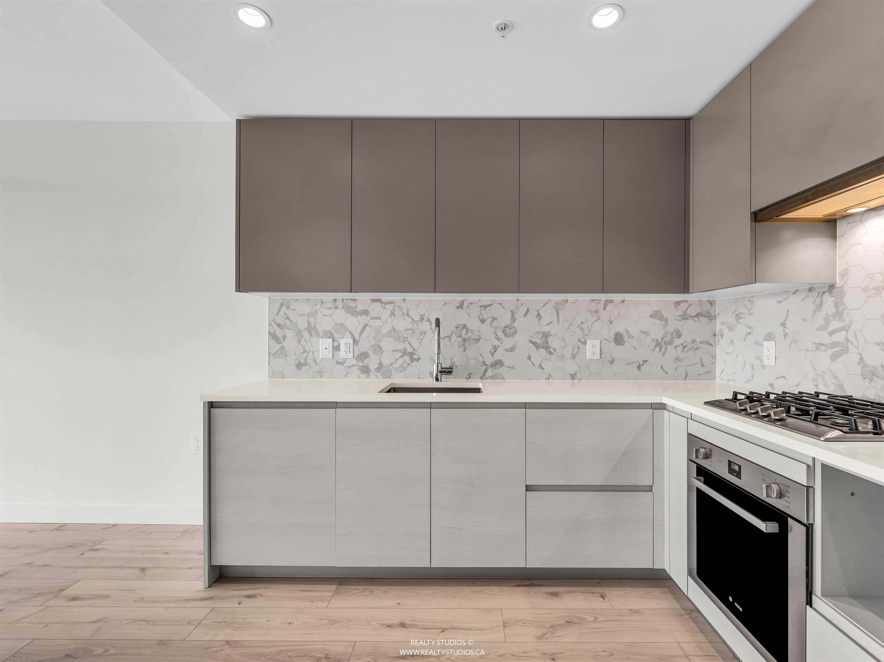 Additional image 4 of 1302-8181 Chester Street, Vancouver, BC, V5X 0J9