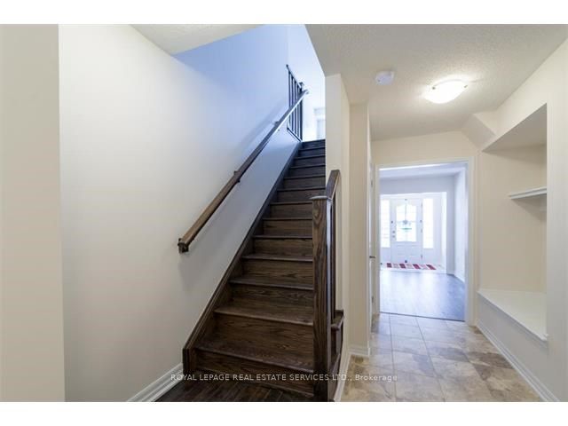 Additional image 3 of 229 Ellen Davidson Drive, Oakville, ON, L6M 0V1