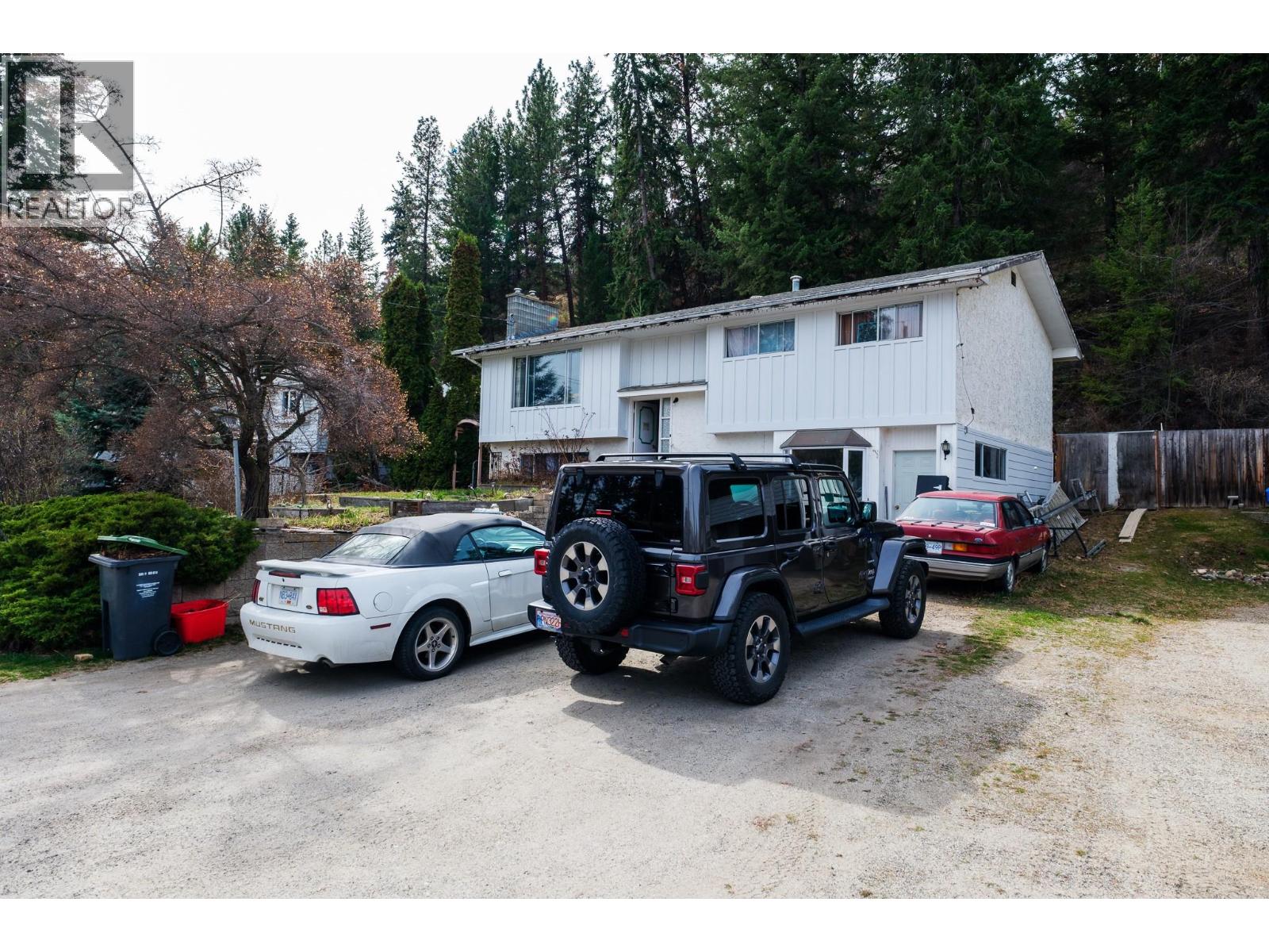 Additional image 3 of 3256 Mciver Road, West Kelowna, BC, V4T1G2