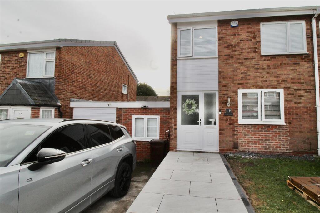 Lyecroft Avenue, Chelmsley Wood, Birmingham