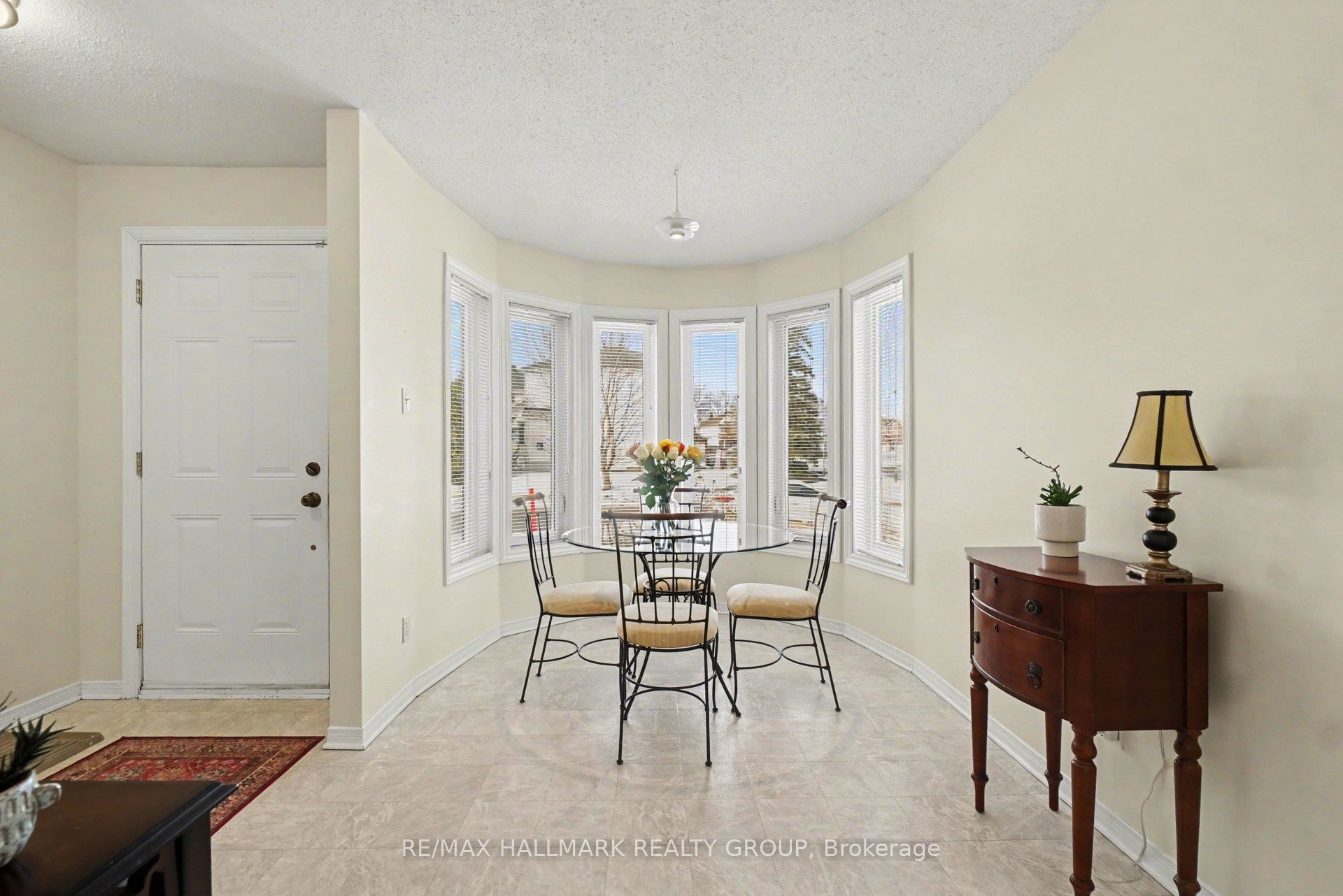 Additional image 5 of 1195 Whiterock Street, Ottawa, ON, K1J 1B2