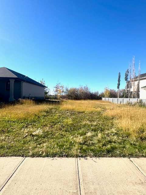 Additional image 3 of 12606 Lakeshore Drive, Grande Prairie, AB, T8X 8C6