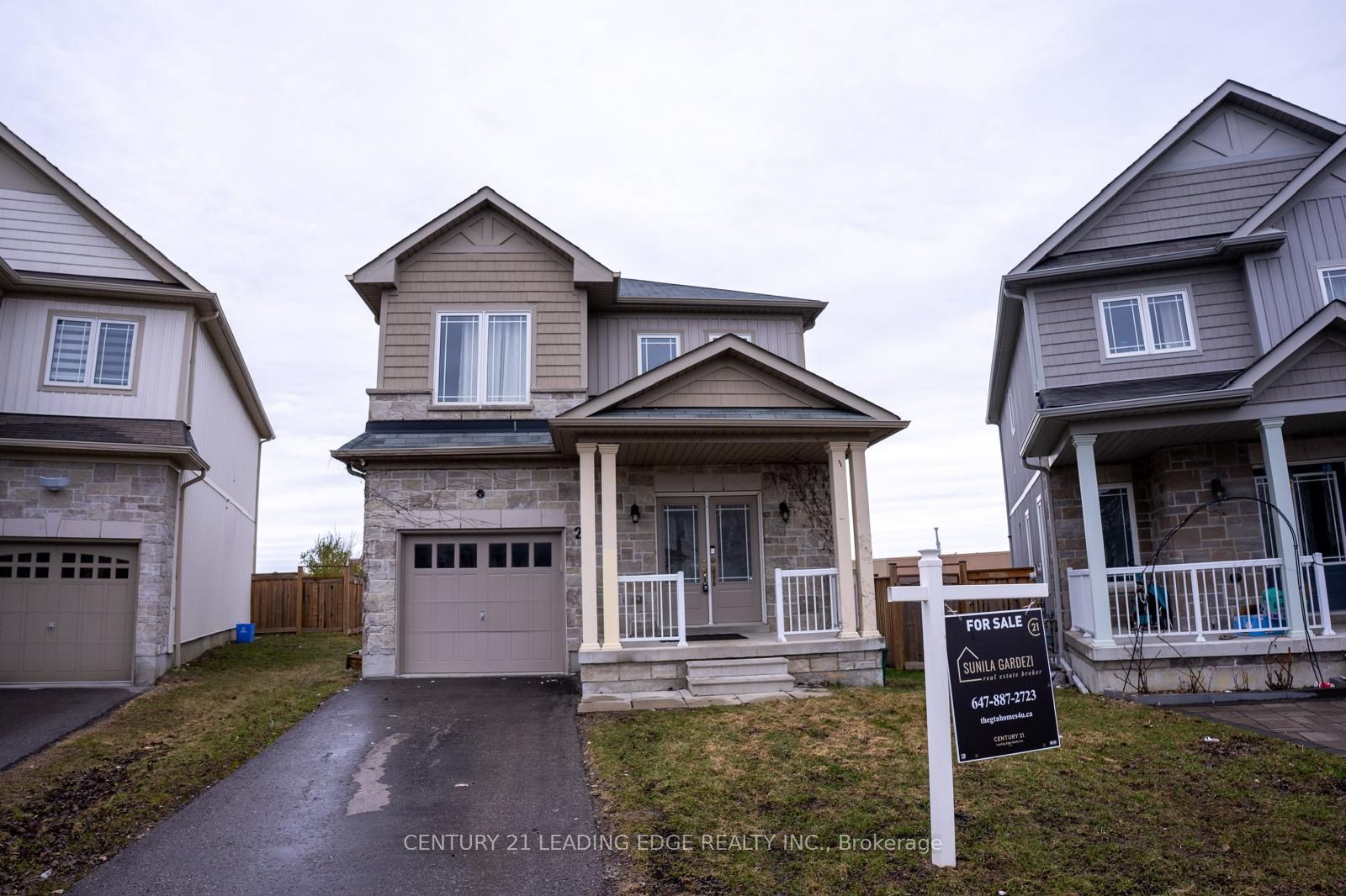 27 Mantz Crescent, Whitby, ON, L1R 0L3