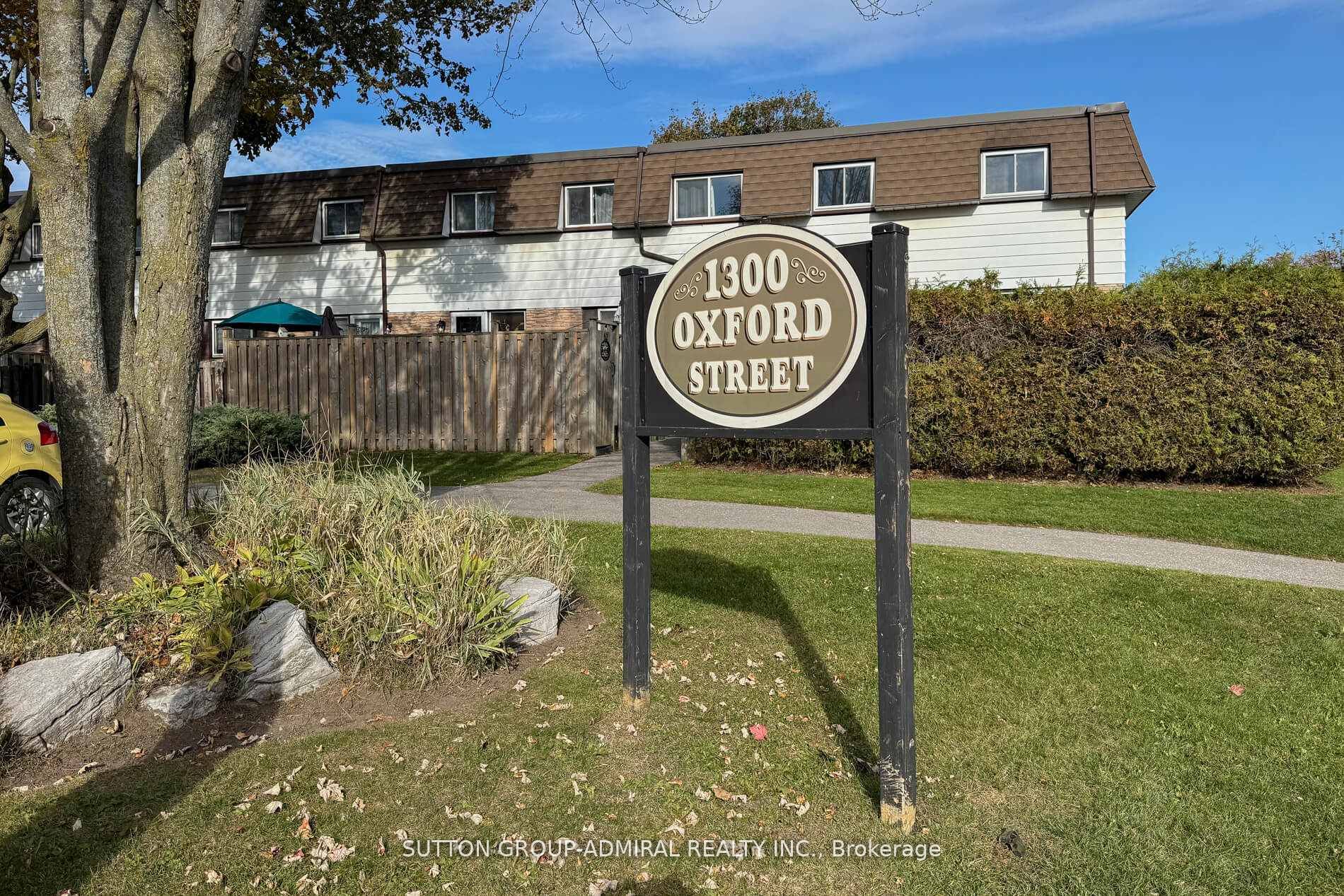 45-1300 Oxford Street, Oshawa, ON, L1J 6C5