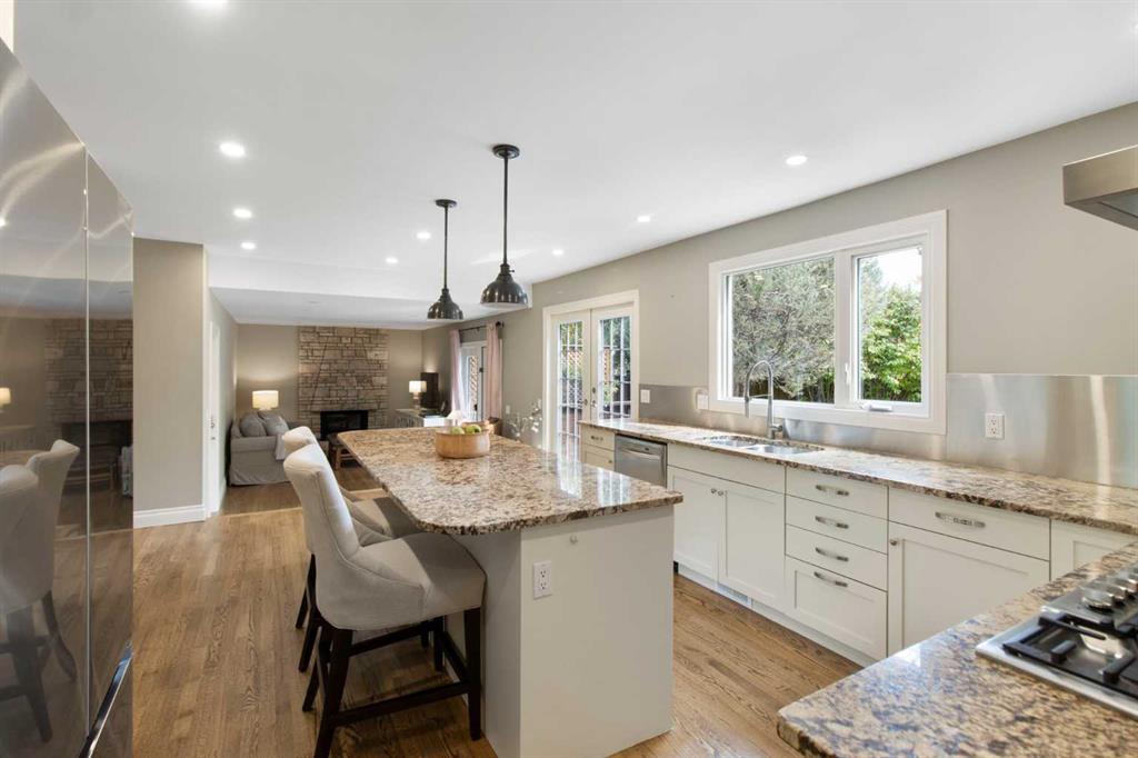Additional image 6 of 152 Lake Mead Crescent SE, Calgary, AB, T2J 4A1