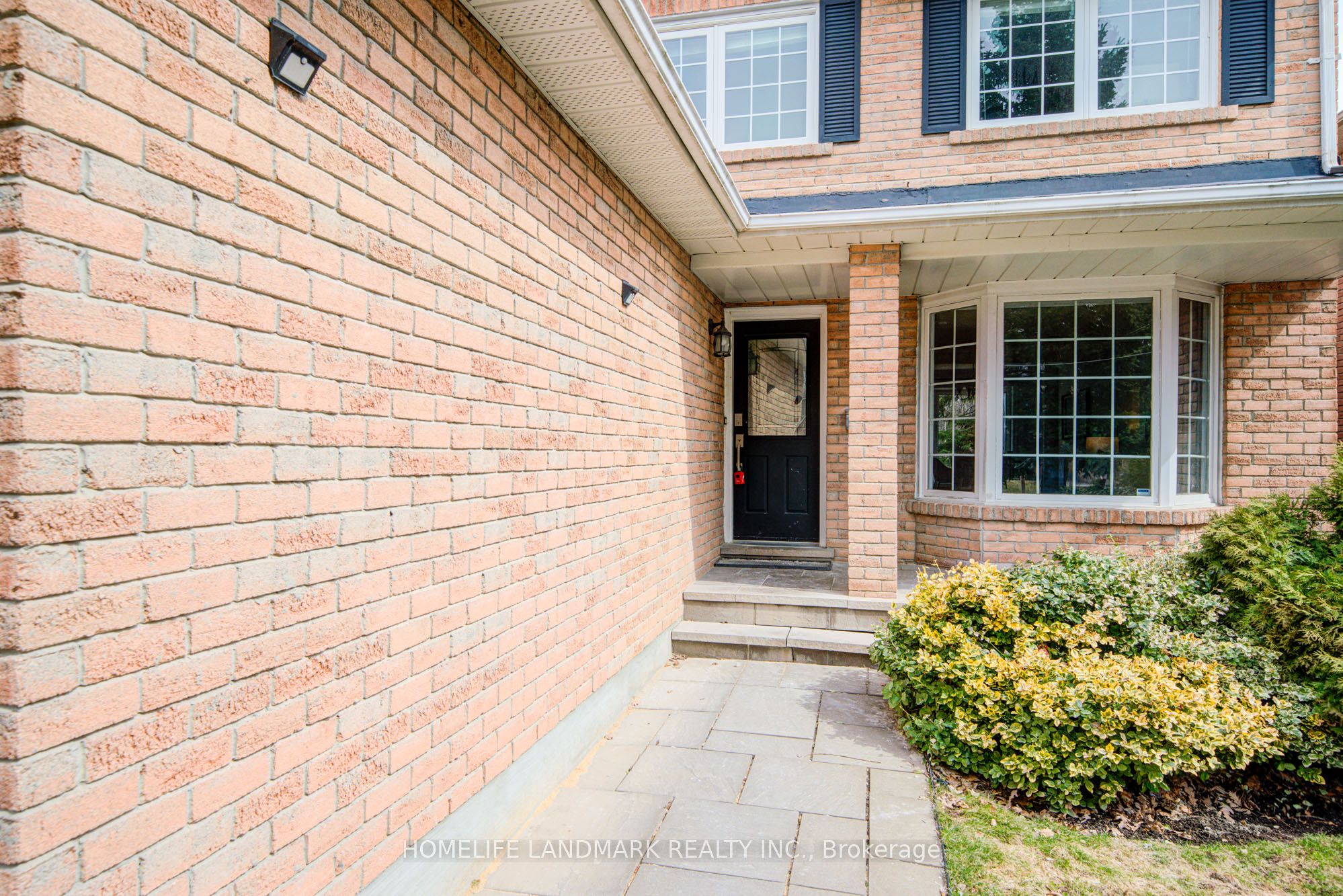 Additional image 4 of 1111 Deer Run, Mississauga, ON, L5C 3P7