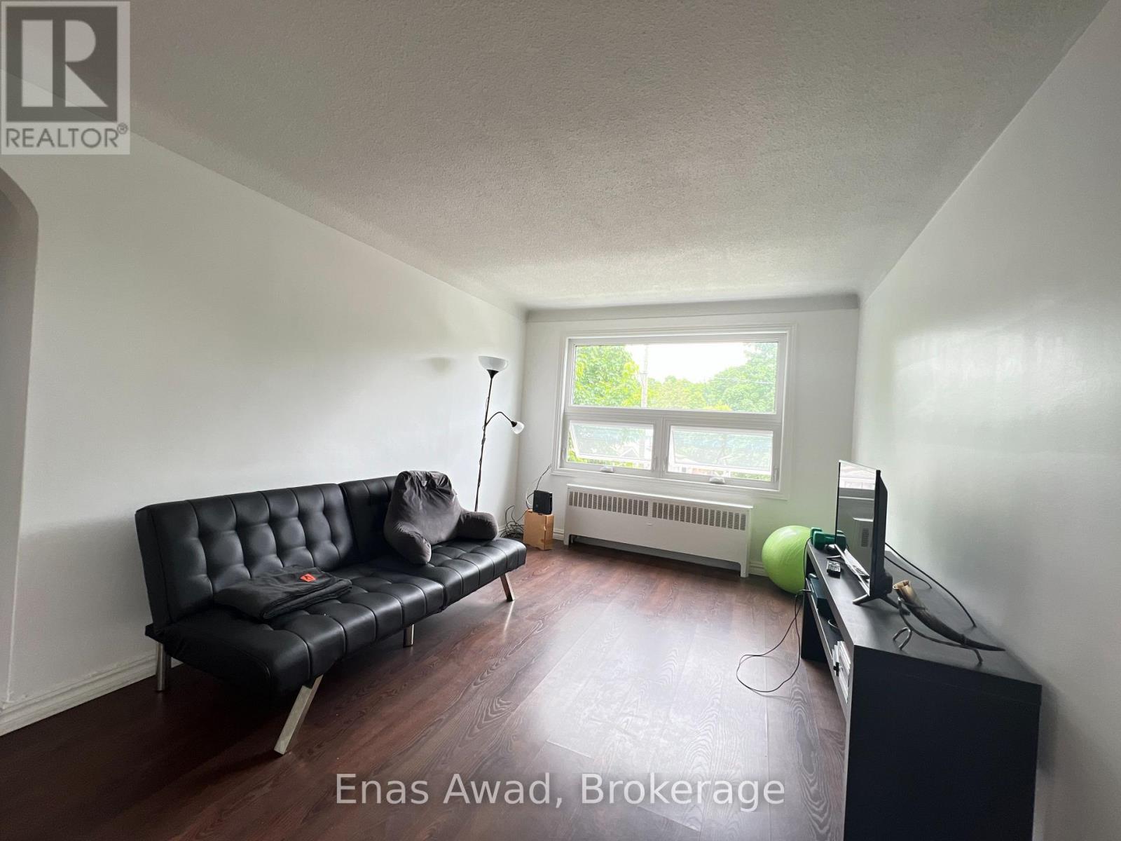Additional image 3 of 3-72 Jolliet Avenue, Ottawa, ON, K1L5H2