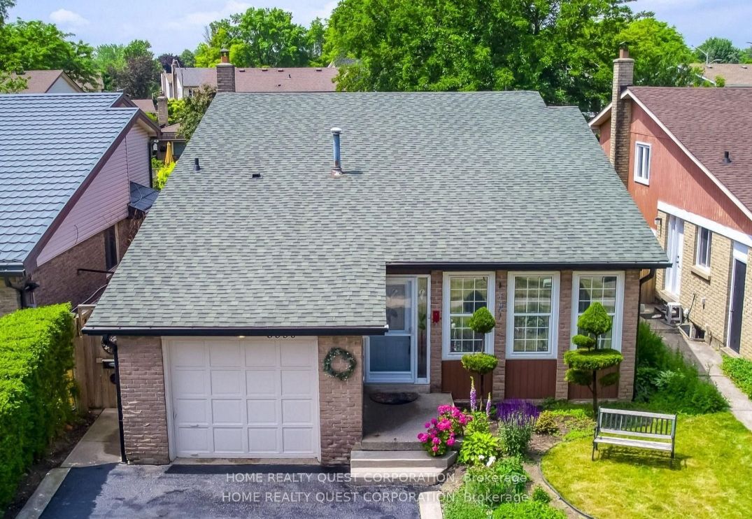 6330 Lorca Crescent, Mississauga, ON, L5N 2J4