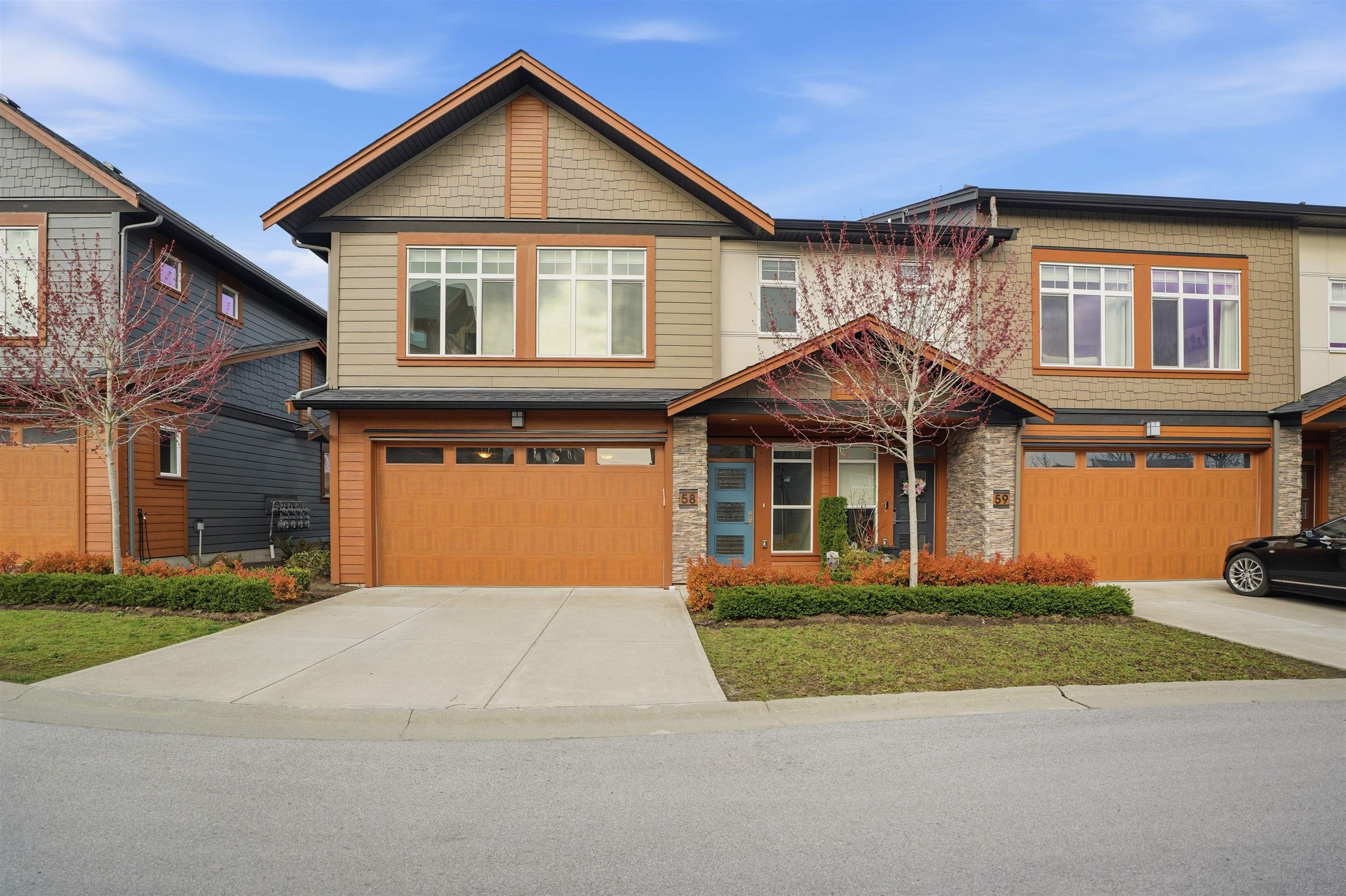 58-17033 Fraser Highway, Surrey, BC, V4N 6V2
