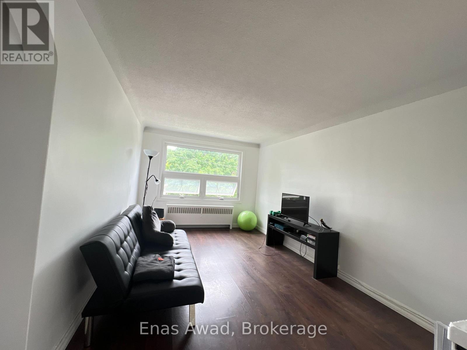 Additional image 2 of 3-72 Jolliet Avenue, Ottawa, ON, K1L5H2