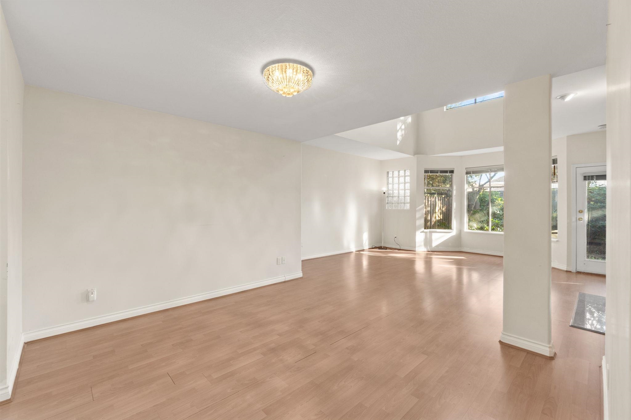 Additional image 3 of 27-7695 St. Albans Road, Richmond, BC, V6Y 3W8