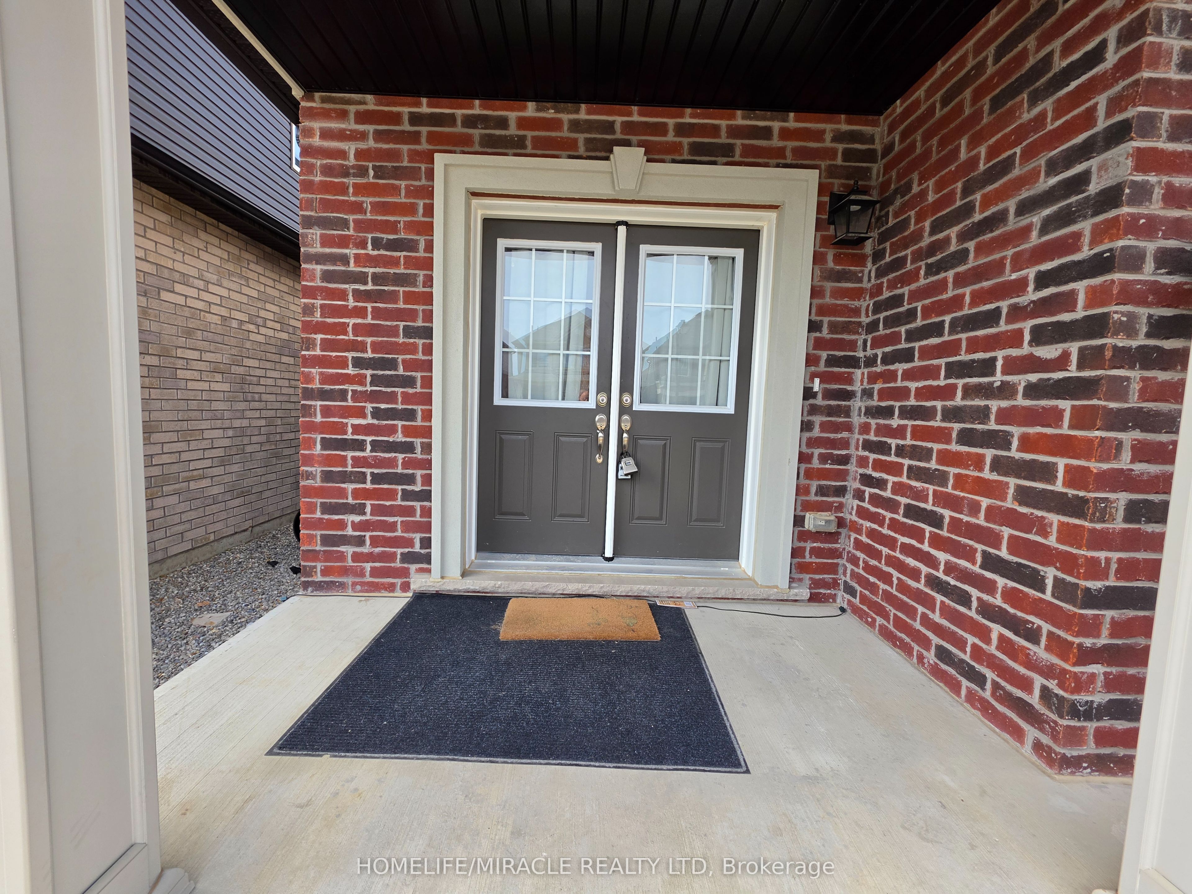 4 Stokes Road, Brant, ON, N3L 0L9 photo 2