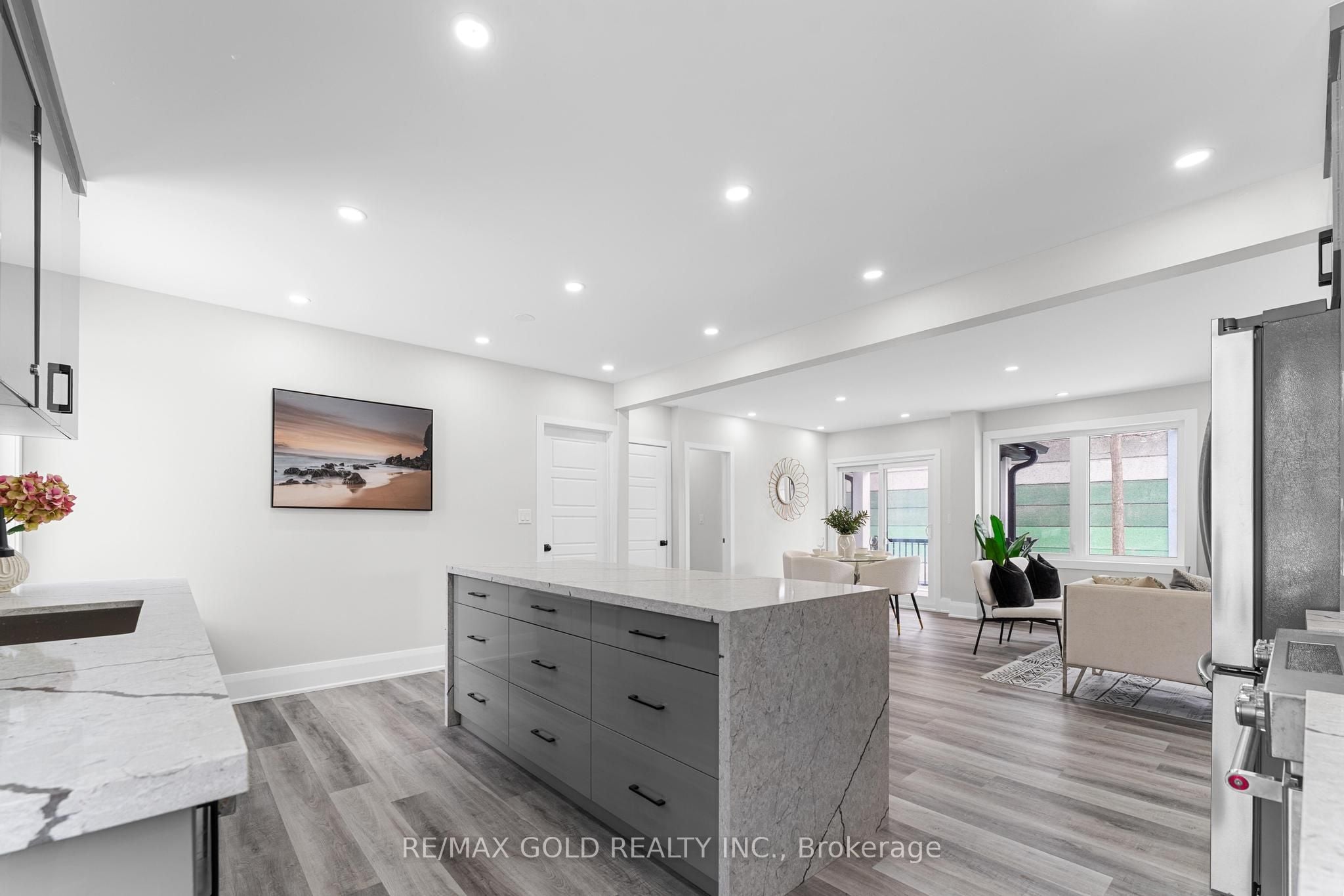 Additional image 3 of 128 Premium Way, Mississauga, ON, L5B 1A2