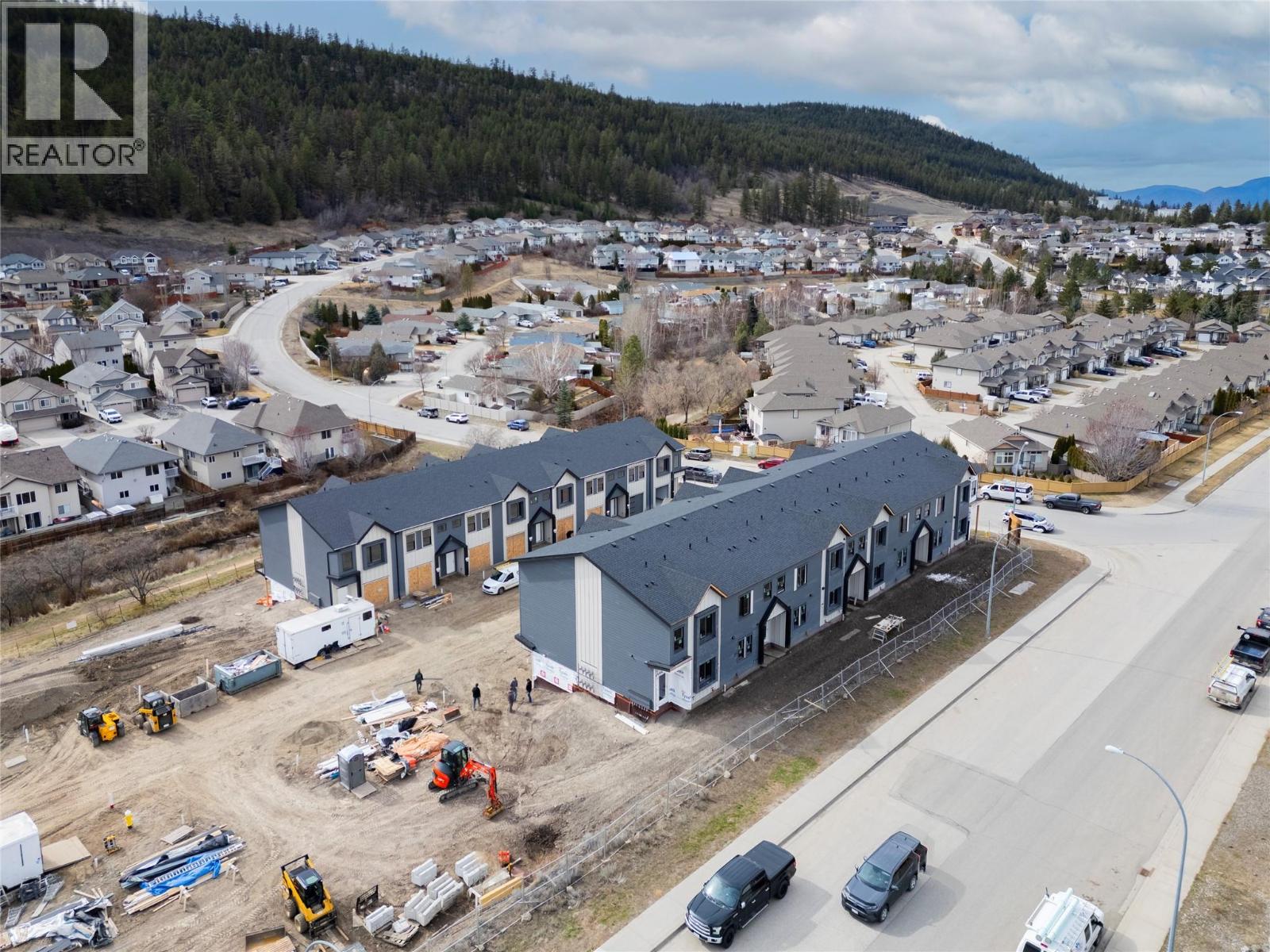 Additional image 2 of 101-1940 Lodgepole Drive, Kamloops, BC