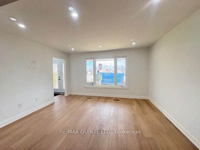 Additional image 3 of 23 Robertson Lane, Belleville, ON, K8P 4C2