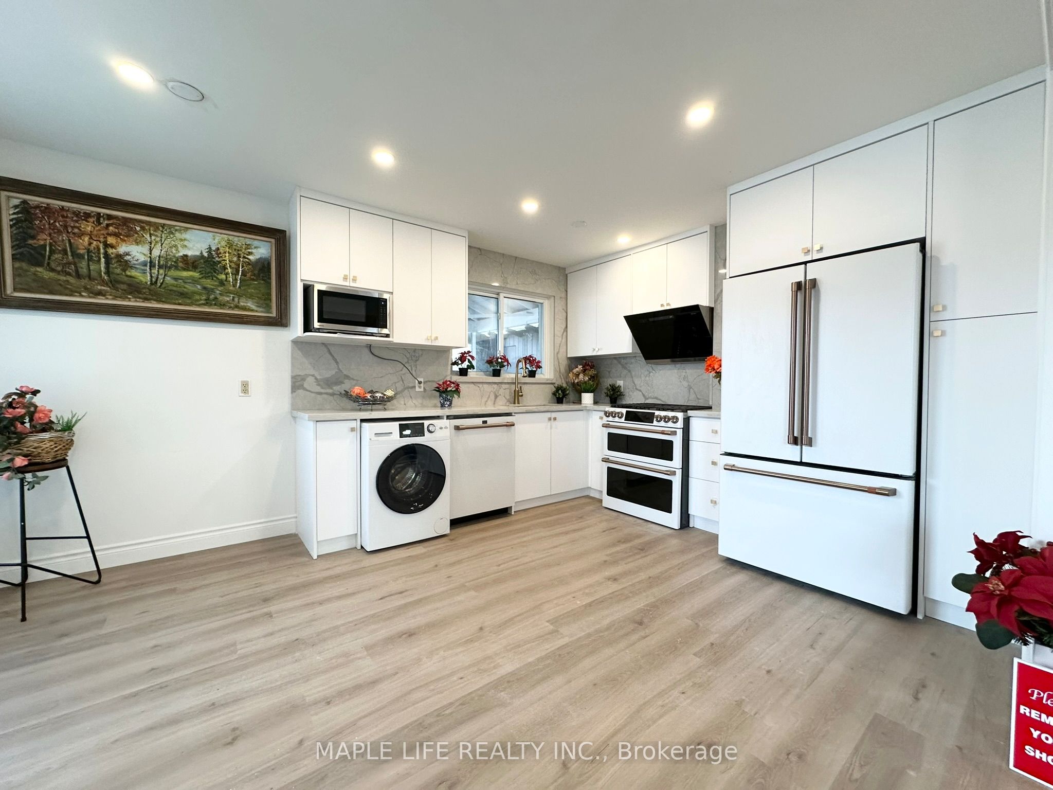 Additional image 3 of 15 Nymark Avenue, Toronto, ON, M2J 2G8