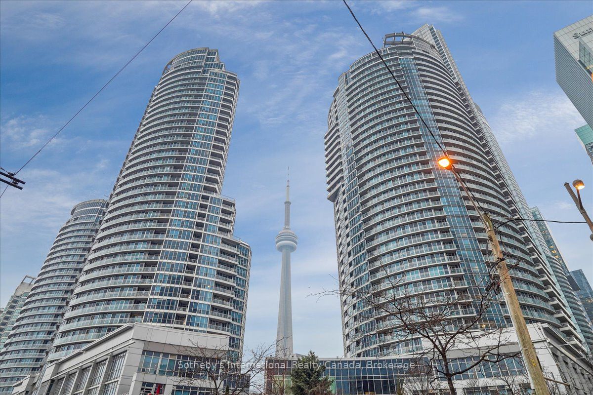 1804-218 Queens Quay W, Toronto, ON, M5J 2Y6