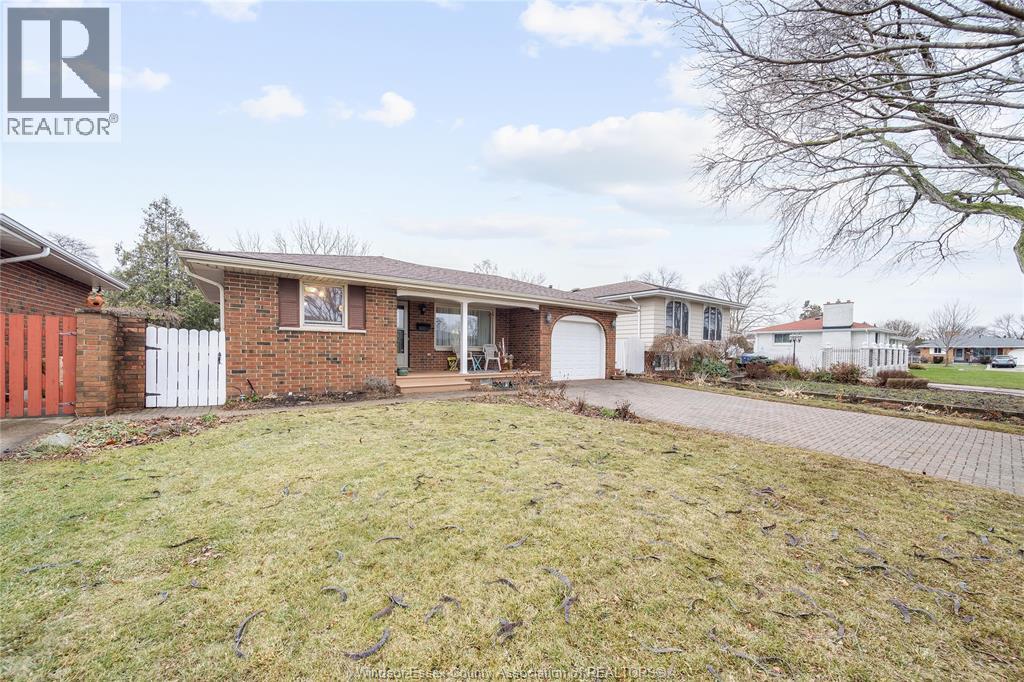 Additional image 4 of 10682 Keating Crescent, Windsor, ON, N8R1T5