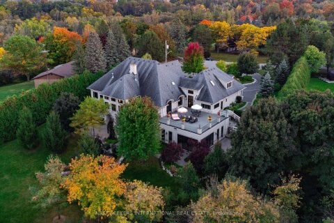 Additional image 7 of 111 Manitou Drive, King, ON, L7B 1E7
