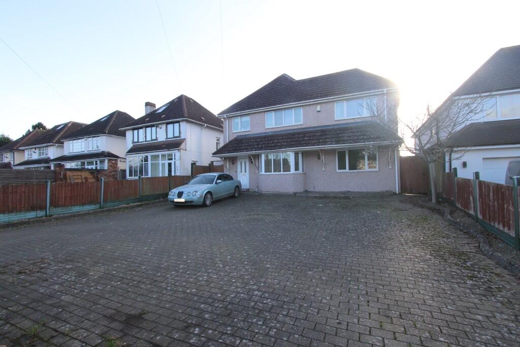 Station Road, Marston Green, Birmingham photo 2