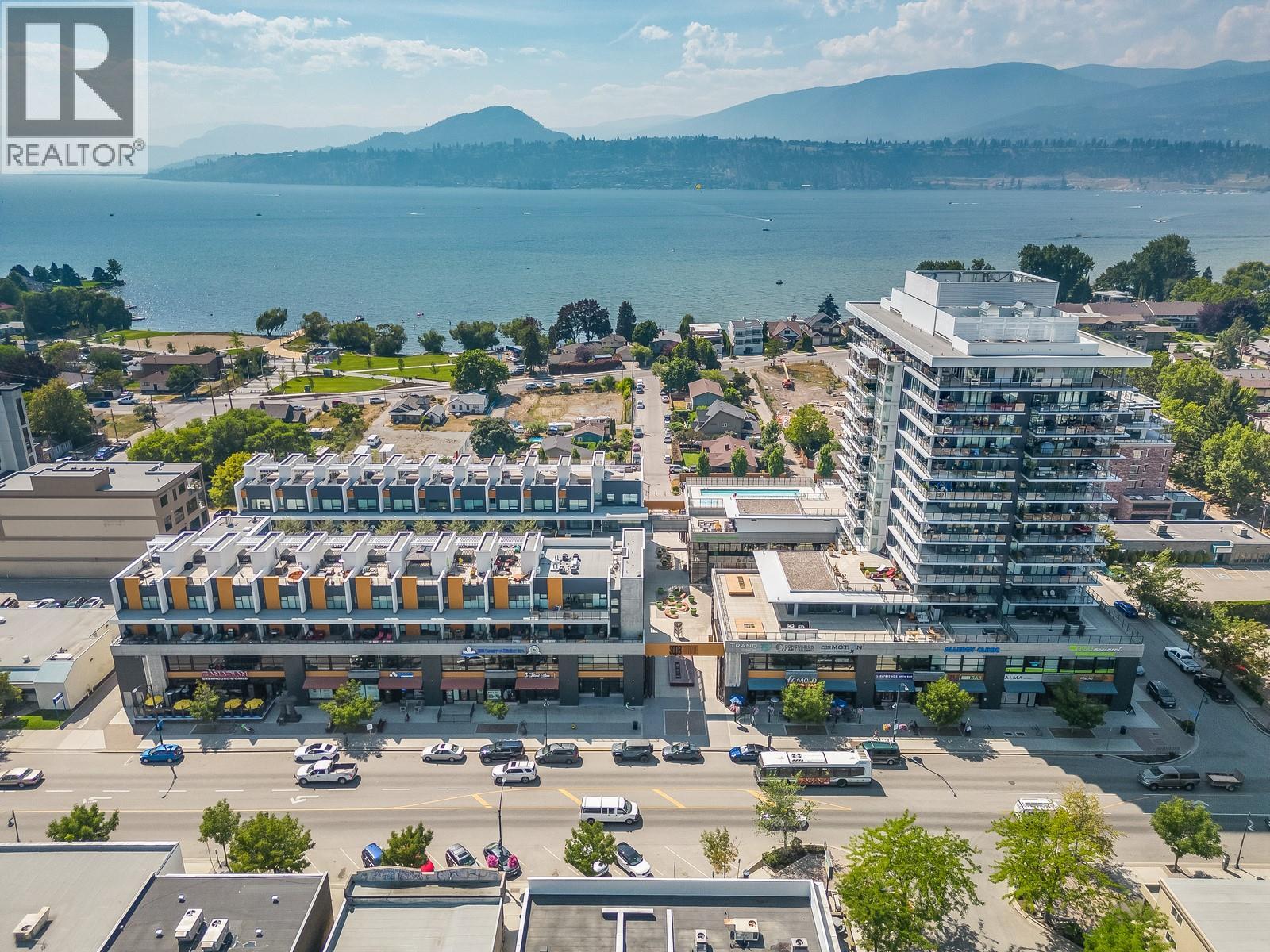318-3030 Pandosy Street, Kelowna, BC, V1Y0C4