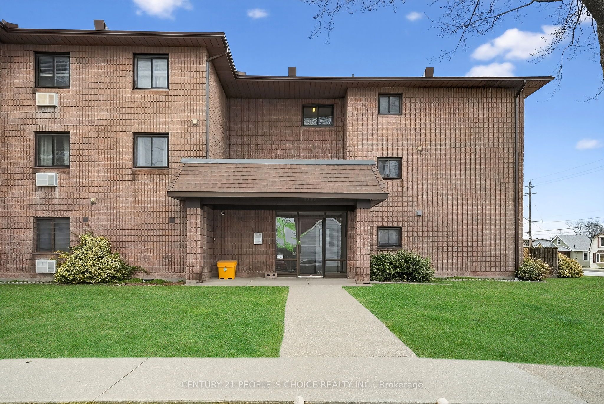 210-72 Main Street E, Port Colborne, ON, L3K 5Z8