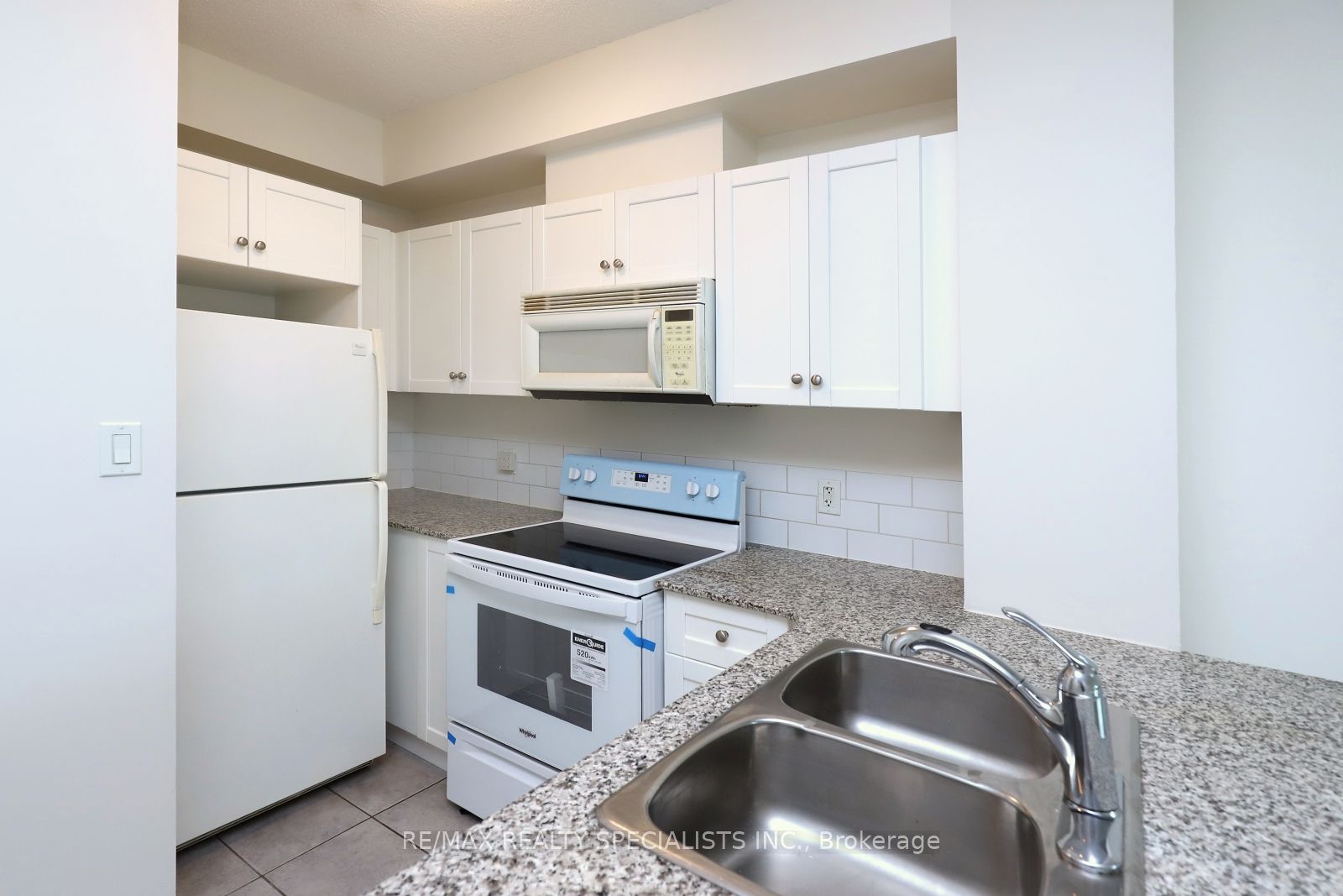 Additional image 4 of 508-1359 Rathburn Road E, Mississauga, ON, L4W 5P7