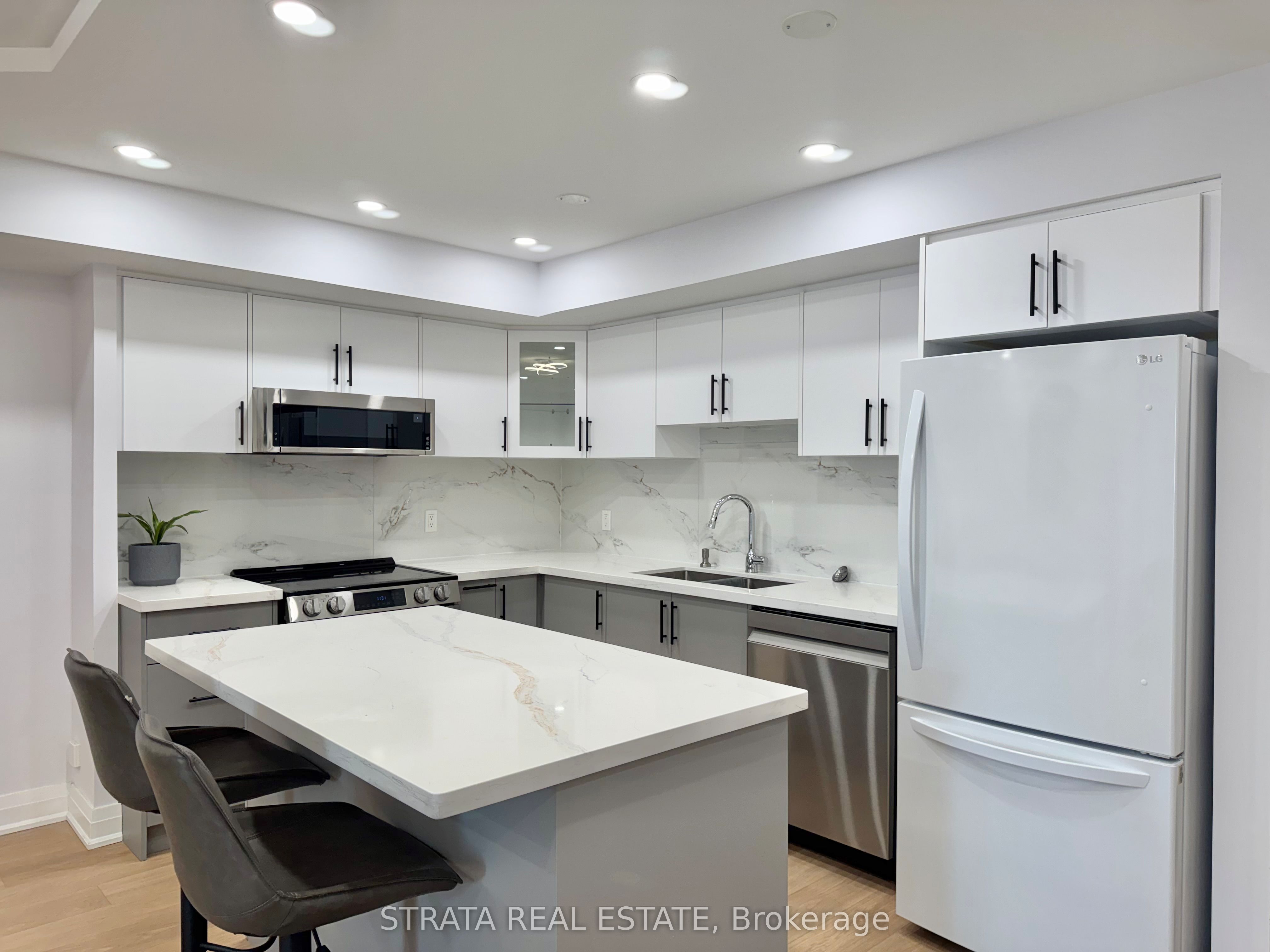 1212-25 The Esplanade N/a, Toronto, ON, M5E 1W5