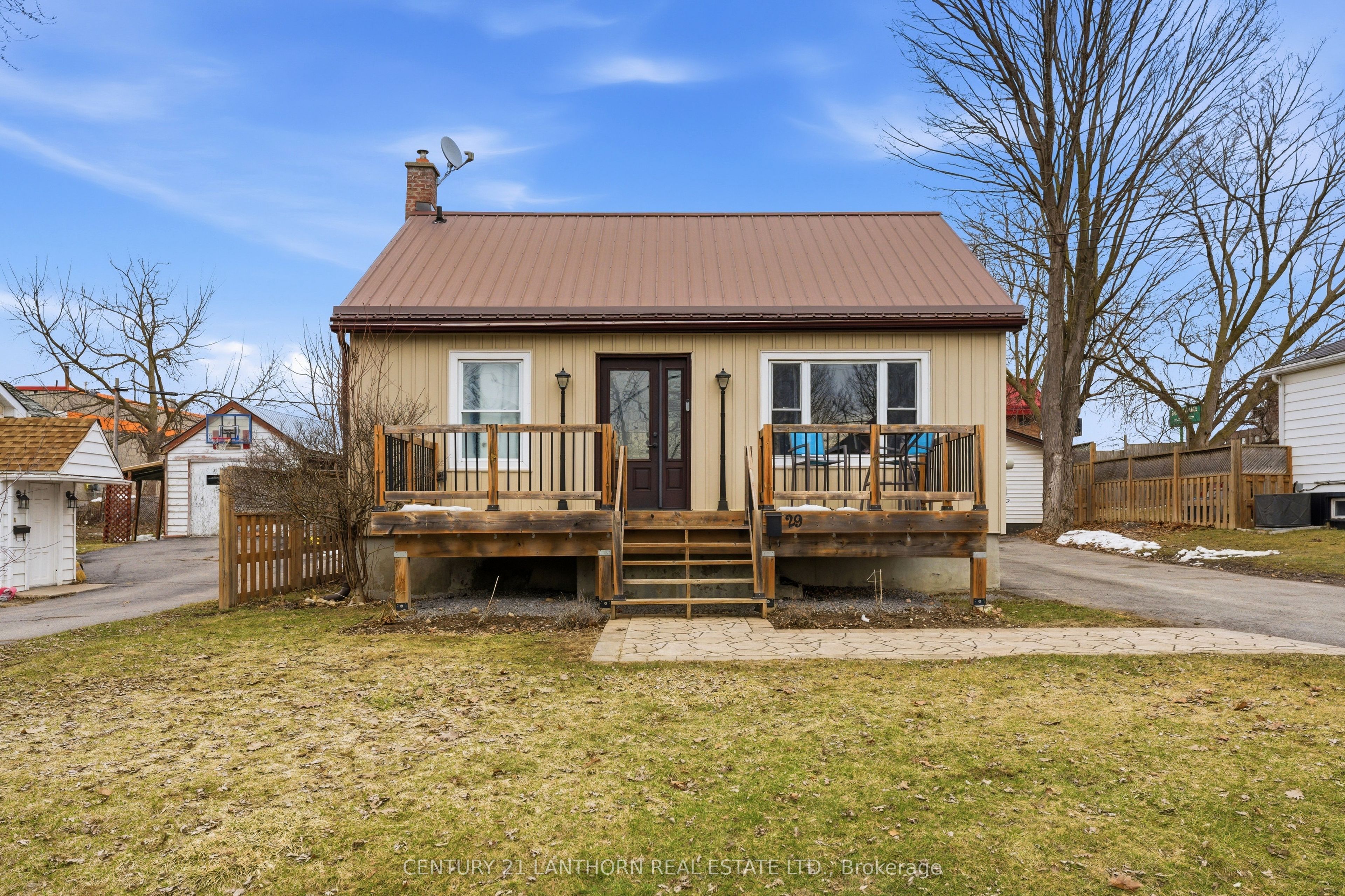 29 Valleyview Crescent, Belleville, ON, K8P 3E9