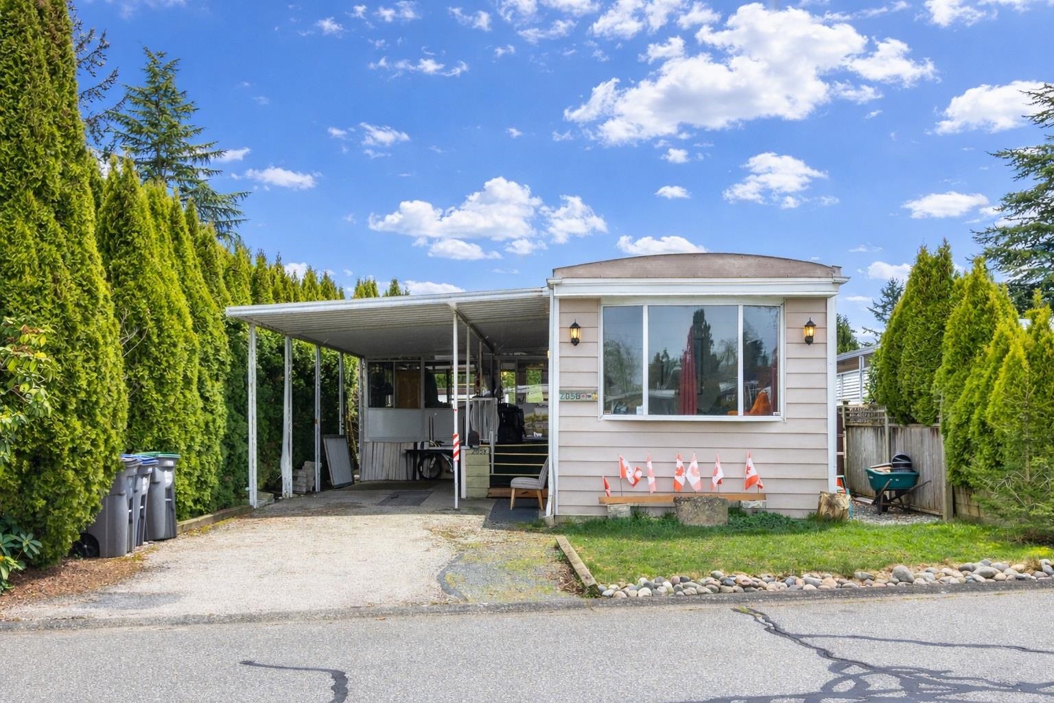 Additional image 3 of 2058 Cumbria Drive, Surrey, BC, V4A 5J9