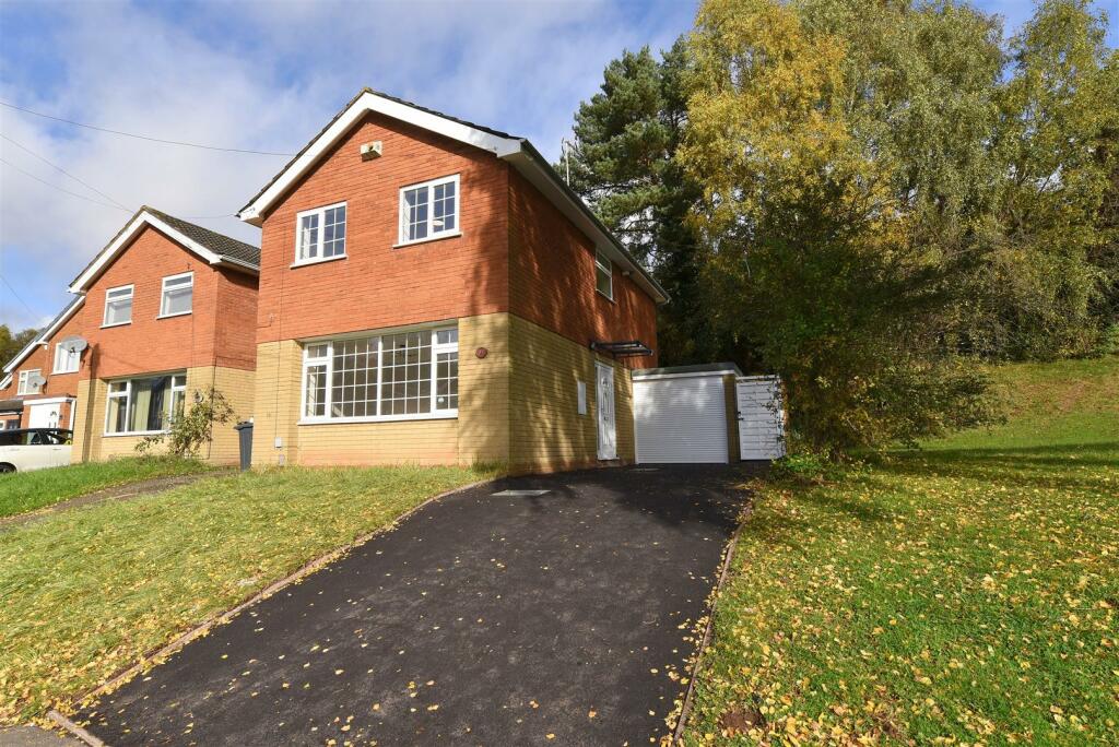 Wentworth Way, Harborne, Birmingham