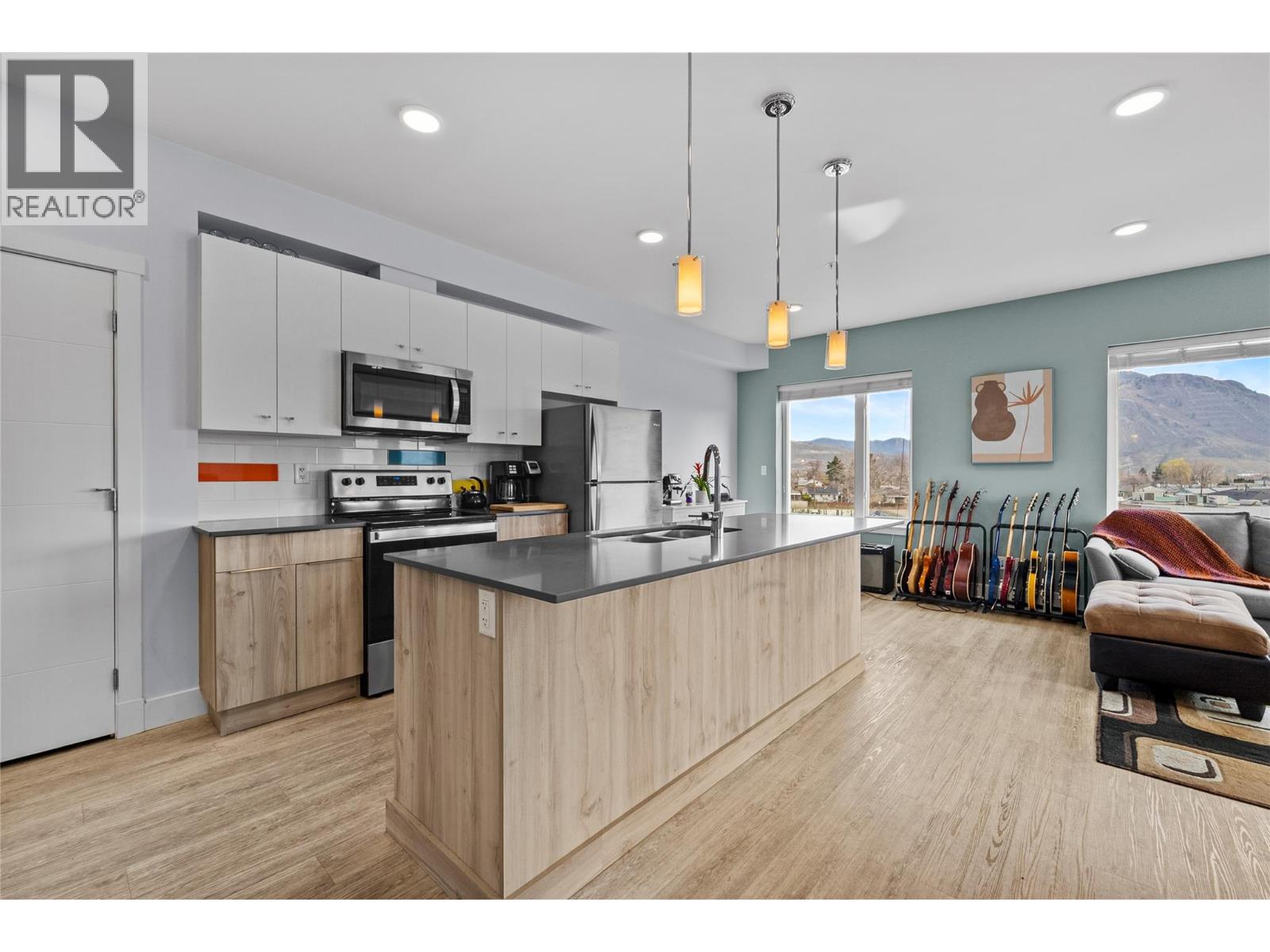 Additional image 2 of 505-107 Yew Street, Kamloops, BC, V2B4A1