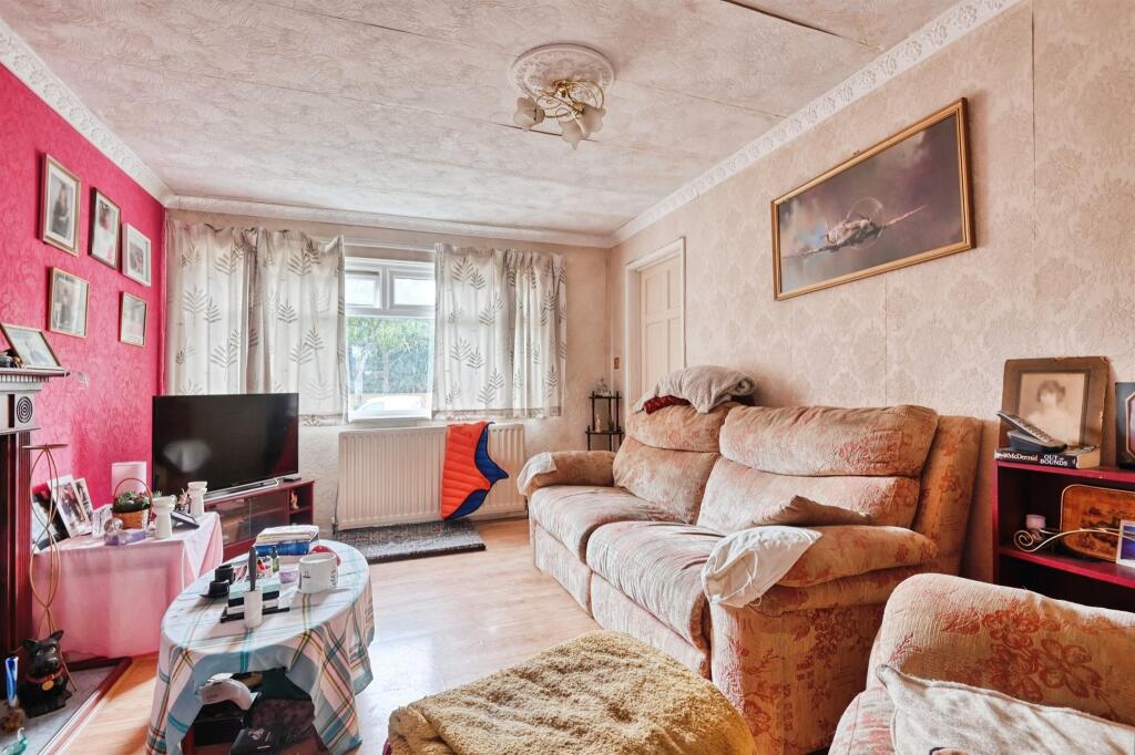 Farnborough Road, Birmingham photo 4