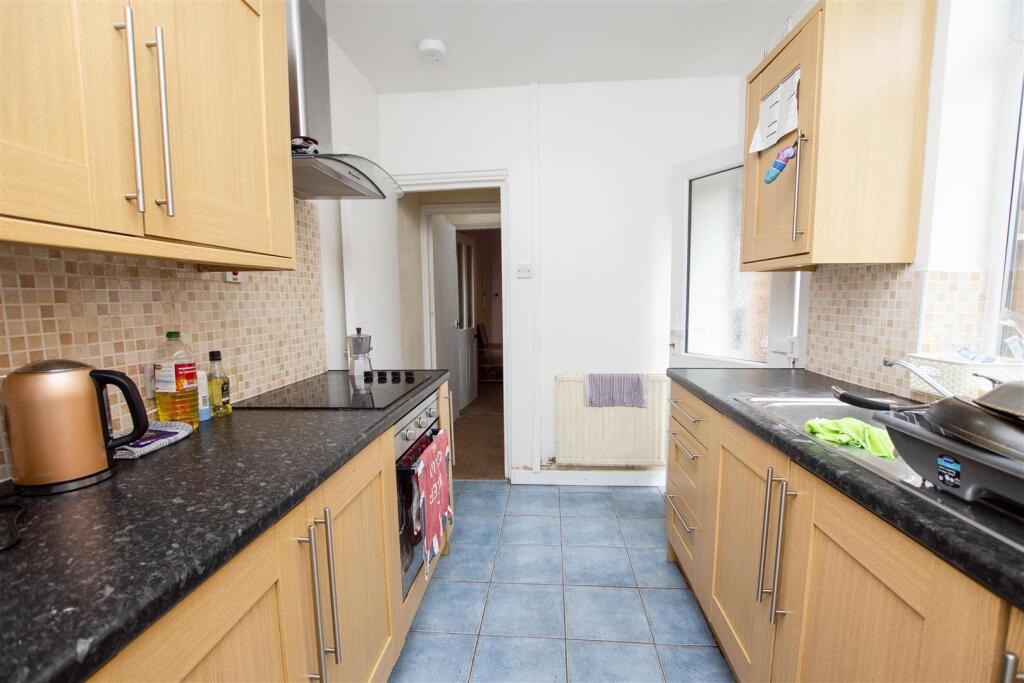 Warwards Lane, Birmingham, West Midlands, B29 photo 2