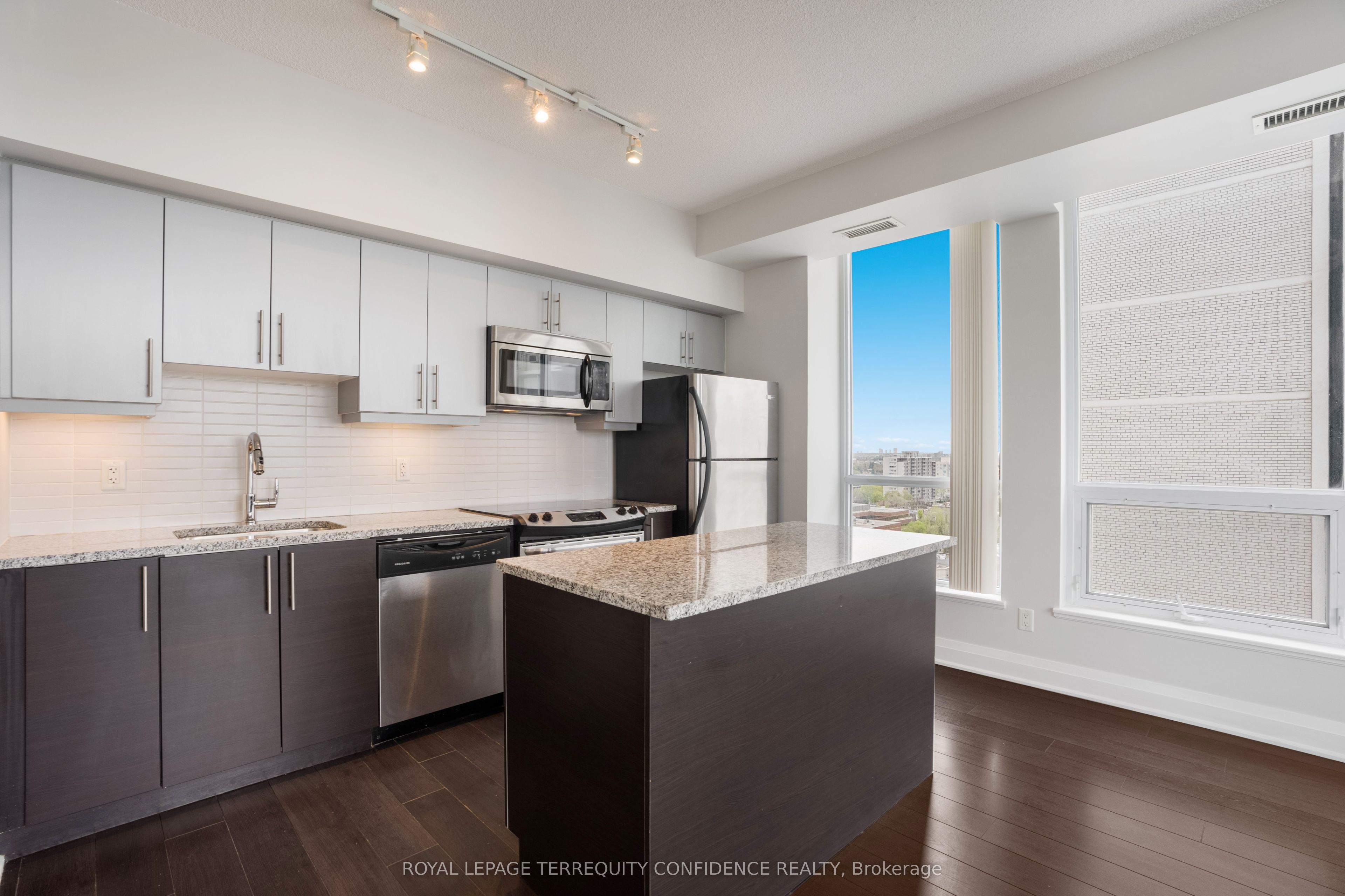 1204-83 Redpath Avenue, Toronto, ON, M4S 0A2 photo 5